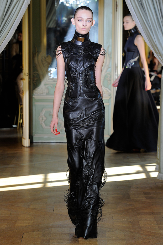 Emanuel Ungaro 2011ﶬ¸DƬ