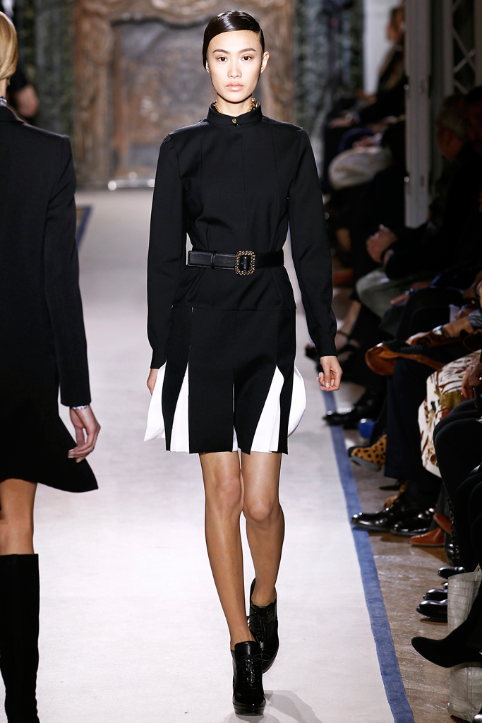 Yves Saint Laurent 2011ﶬ¸DƬ