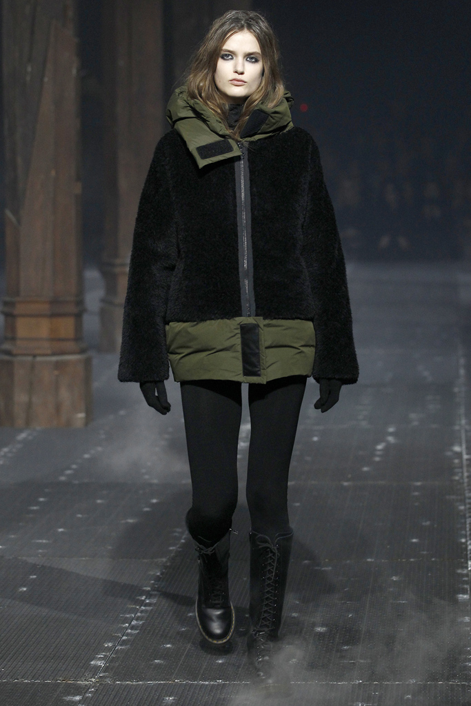 Moncler Gamme Rouge 2011ﶬ¸DƬ