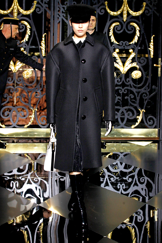Louis Vuitton 2011ﶬ¸DƬ