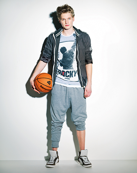 Bershka Chico 2011春夏 LookBook