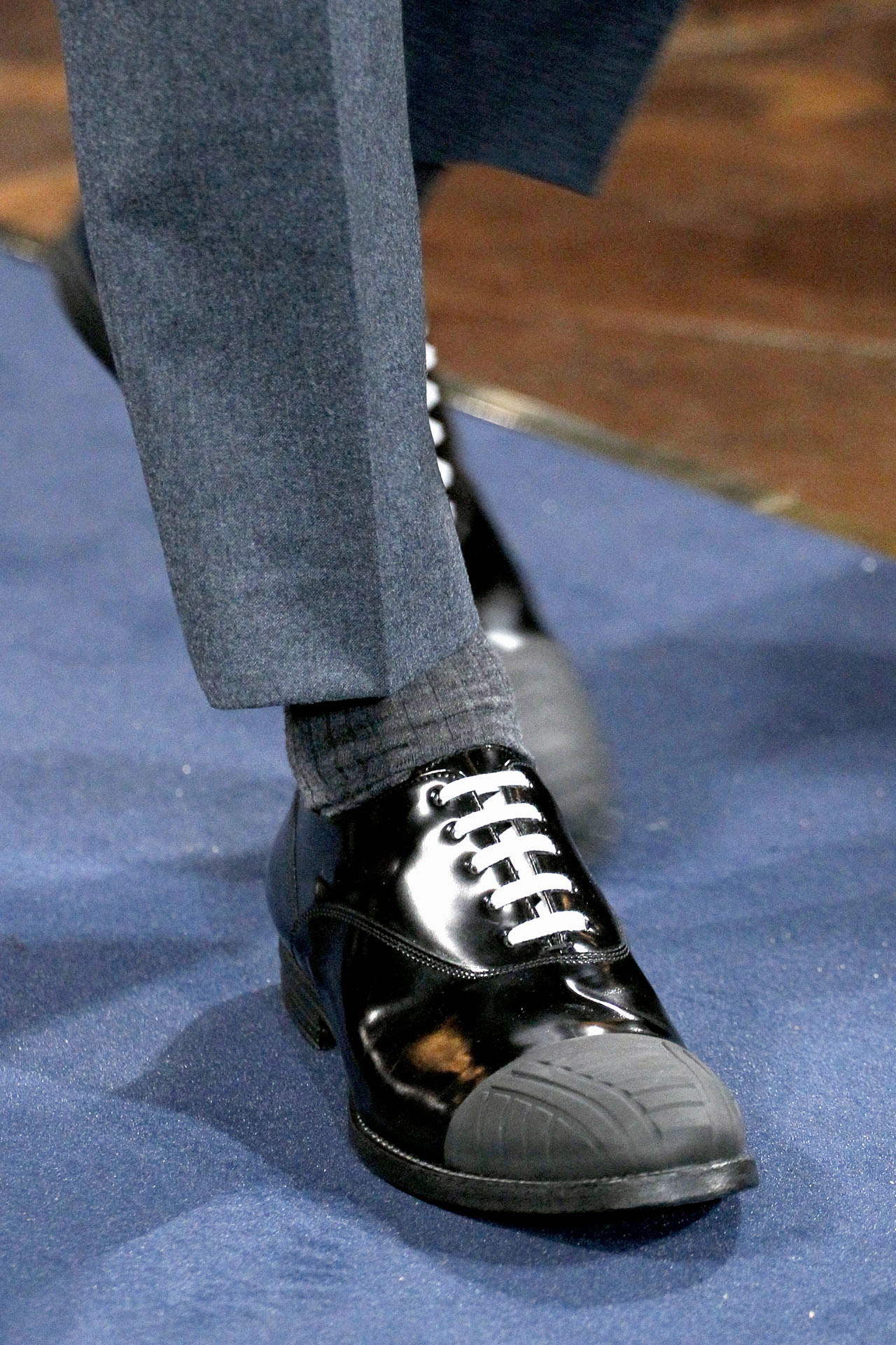 Alexander McQueen 2011ﶬDƬ