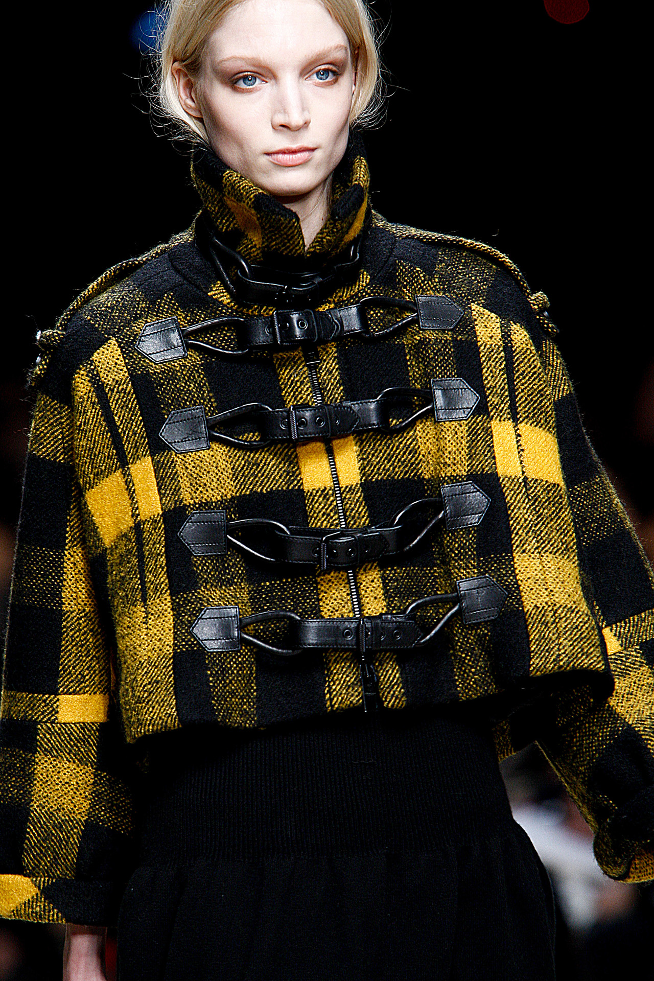 Burberry Prorsum 2011ﶬ(x)(ji)DƬ