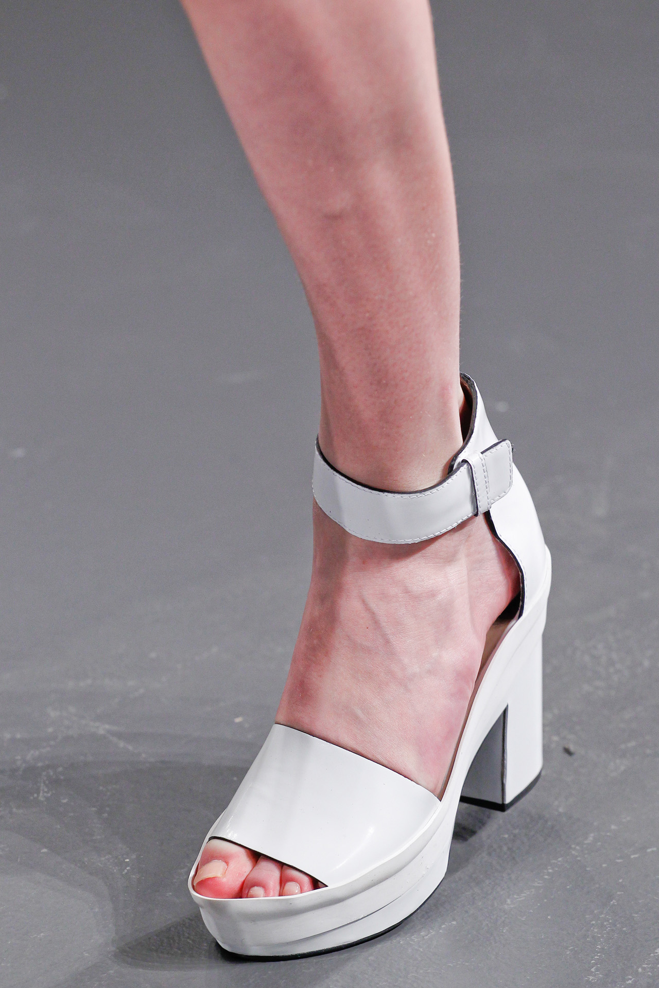 Calvin Klein 2011ﶬDƬ