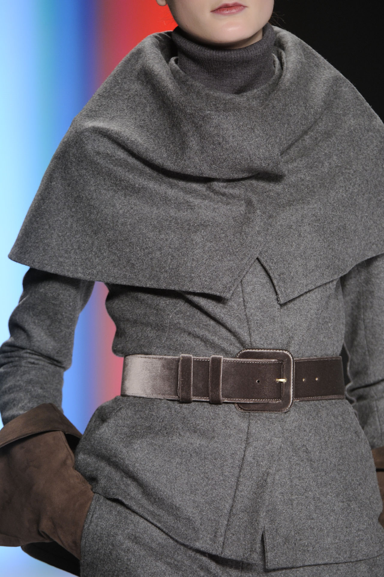 Carolina Herrera 2011ﶬDƬ