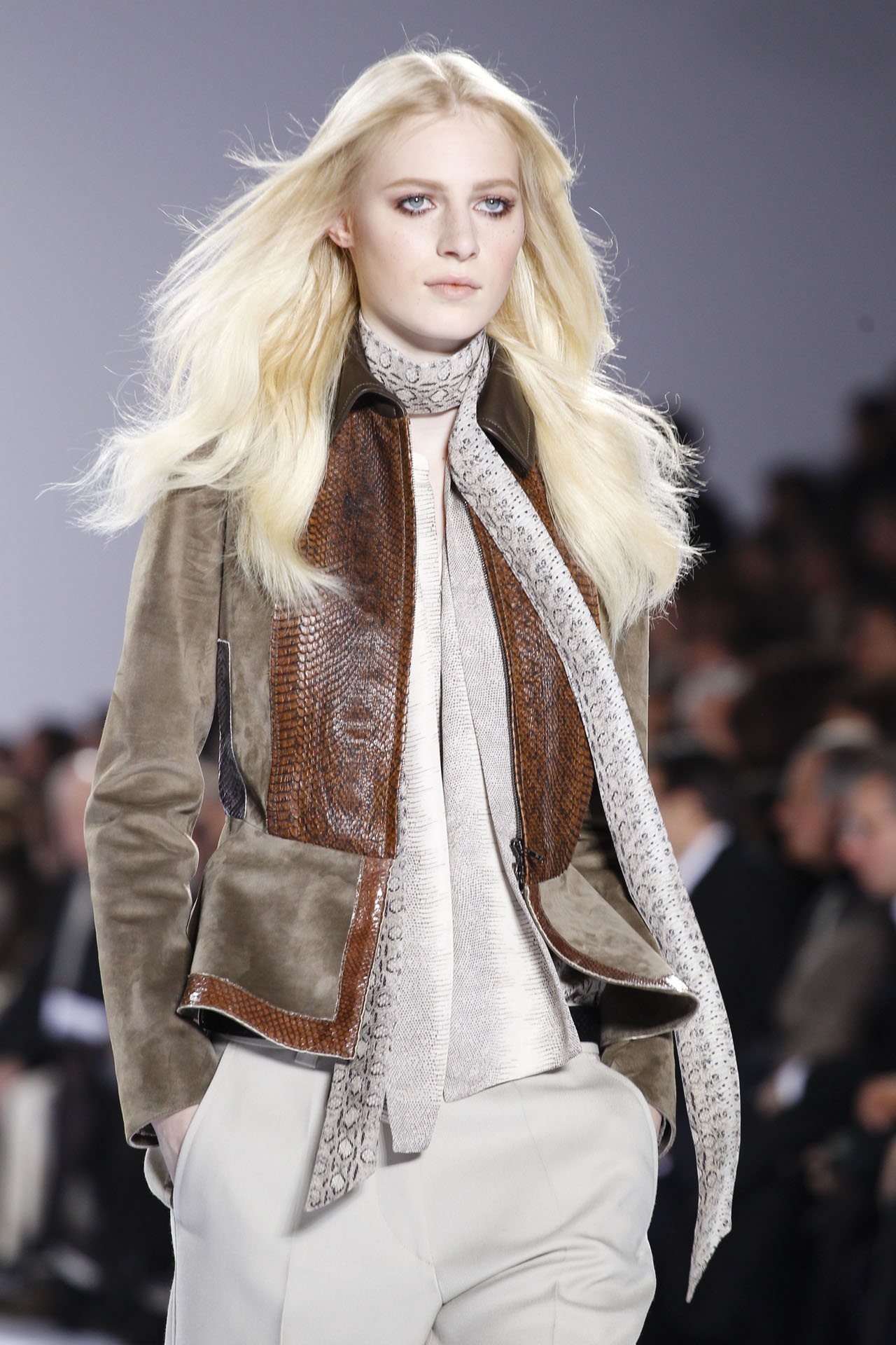 Chloe 2011ﶬDƬ