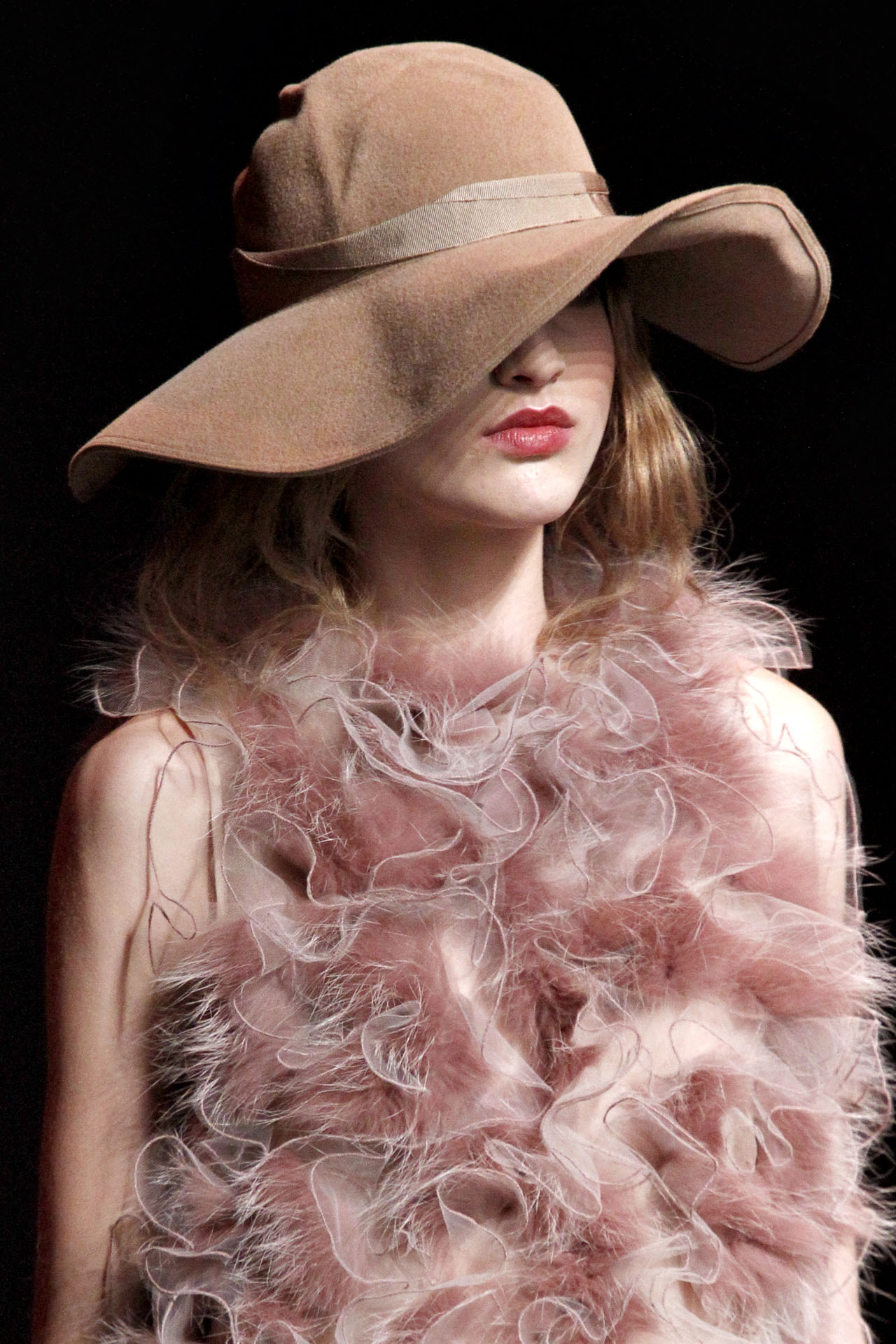 Christian Dior 2011ﶬ(x)(ji)DƬ