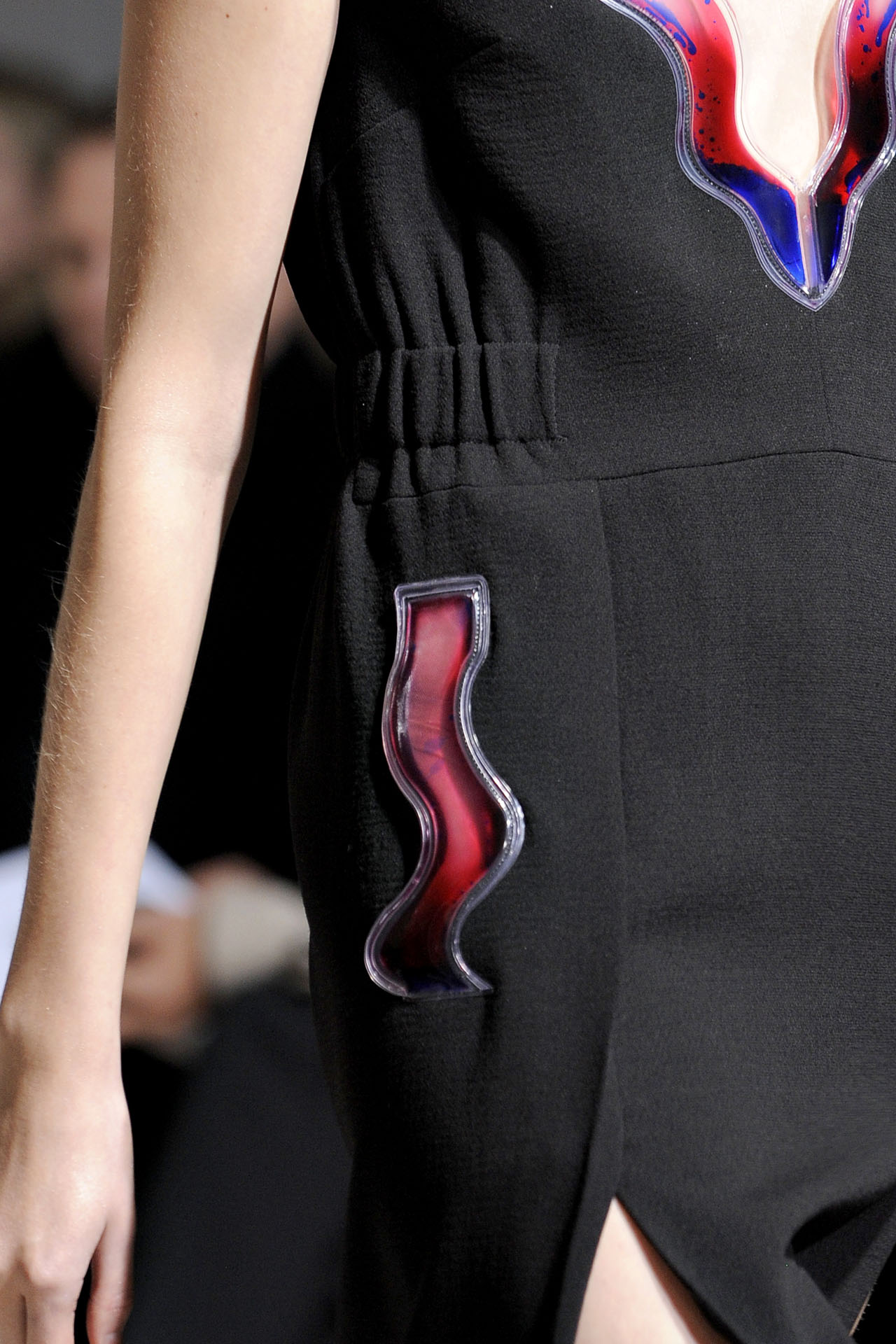 Christopher Kane 2011ﶬ(x)(ji)DƬ