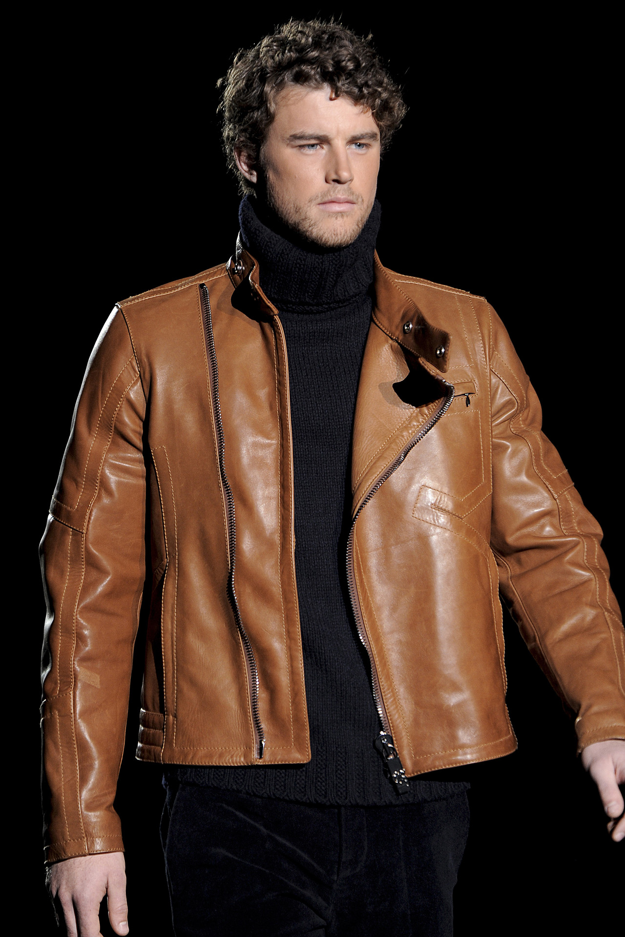 Dirk Bikkembergs 2011ﶬDƬ