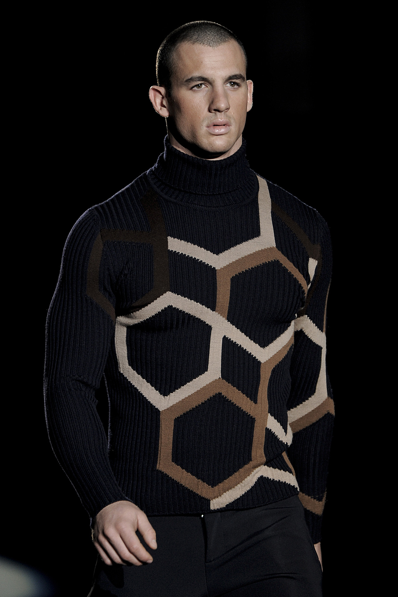 Dirk Bikkembergs 2011ﶬ(x)(ji)DƬ