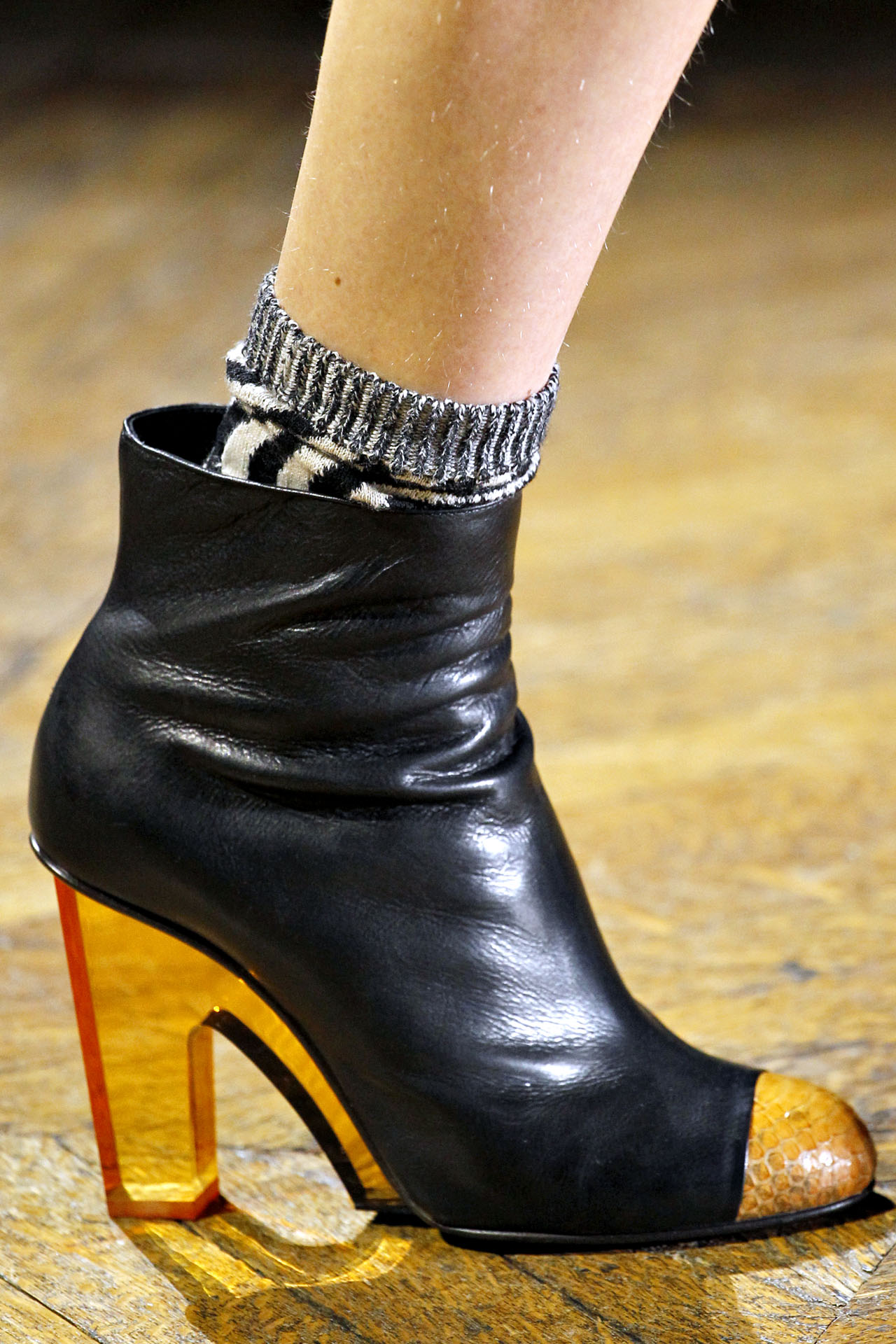 Dries Van Noten 2011ﶬDƬ