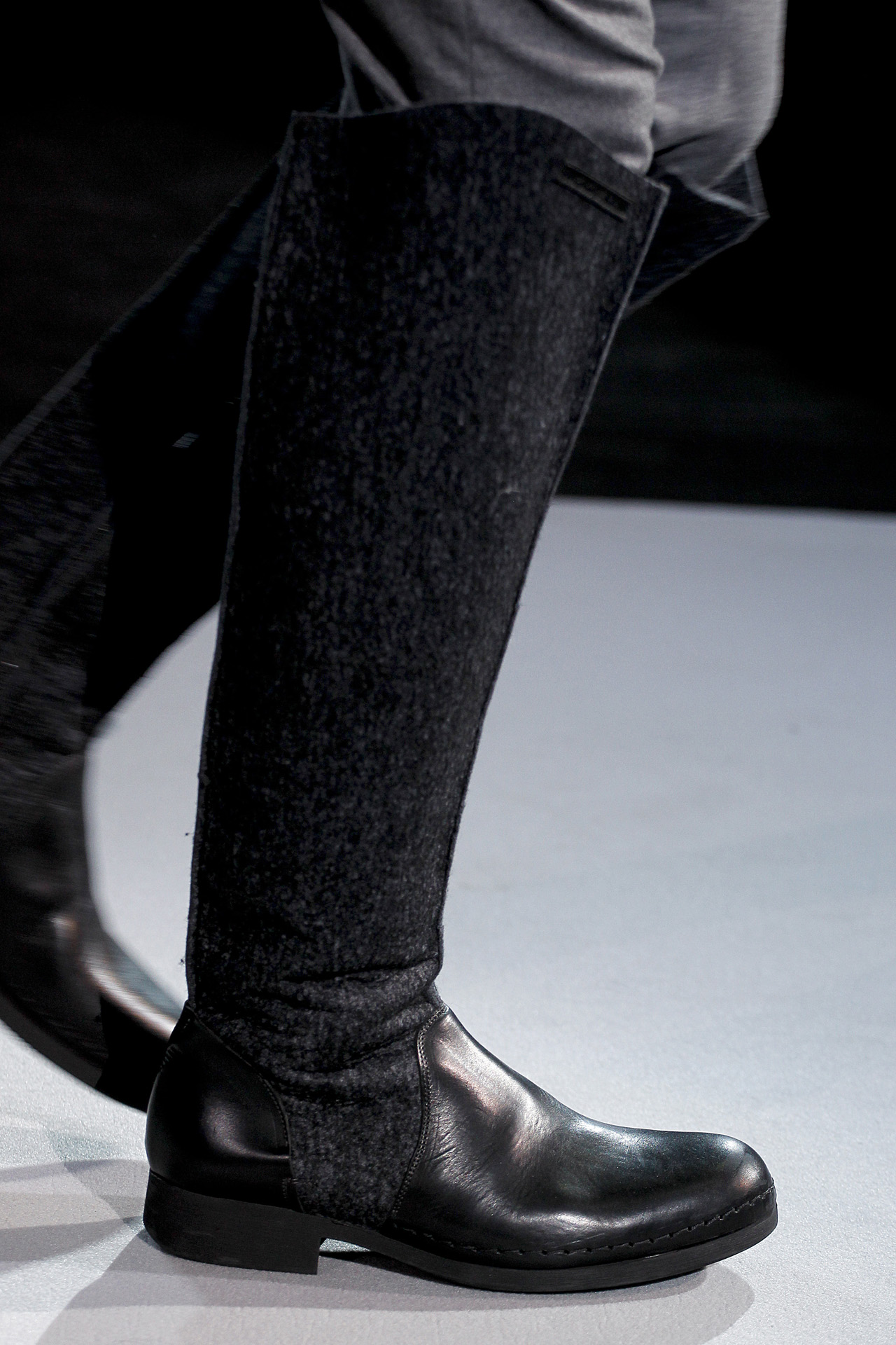 Emporio Armani 2011ﶬDƬ