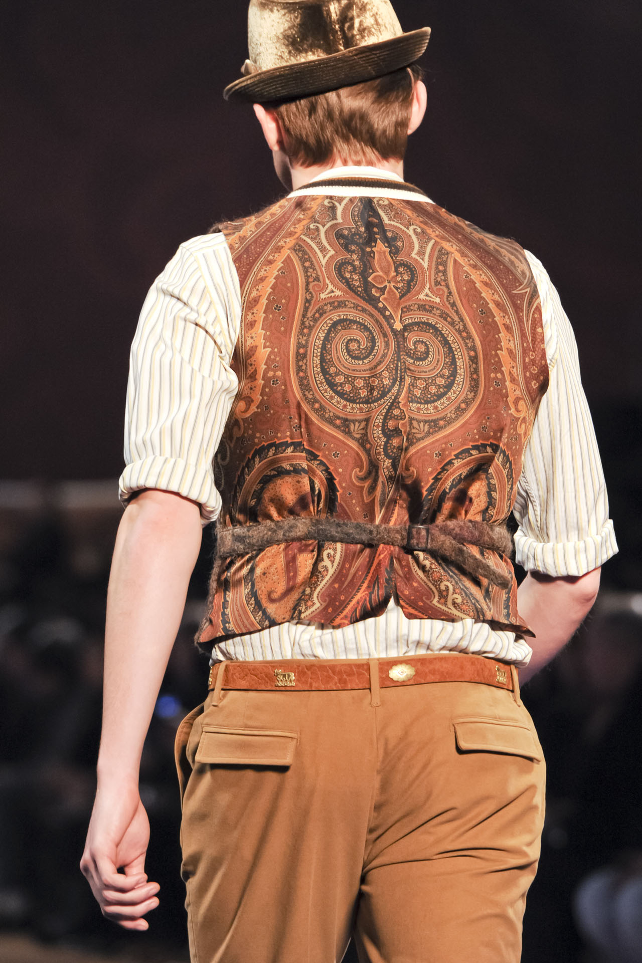 Etro 2011ﶬ(x)(ji)DƬ