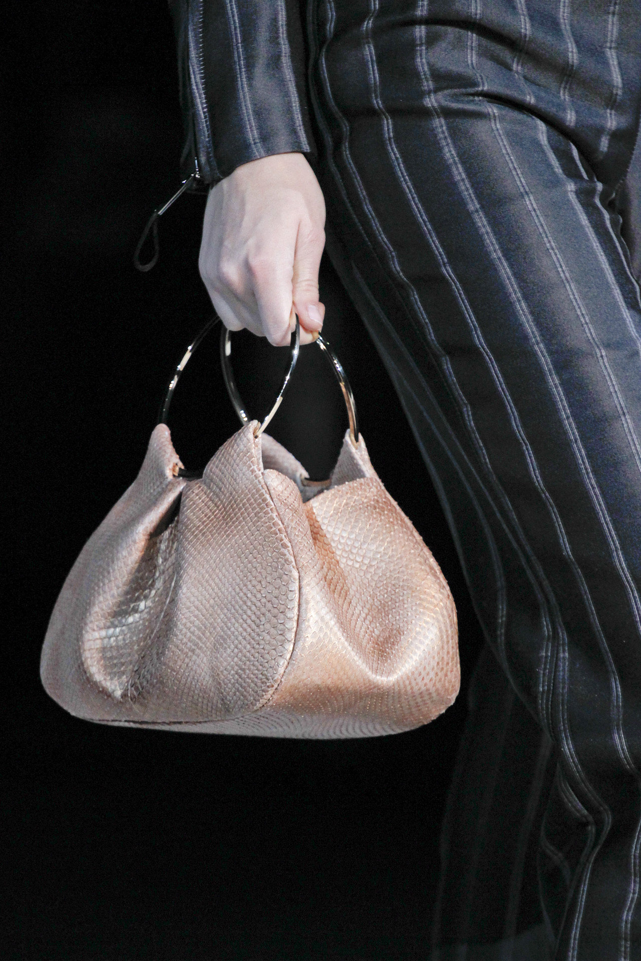 Giorgio Armani 2011ﶬDƬ