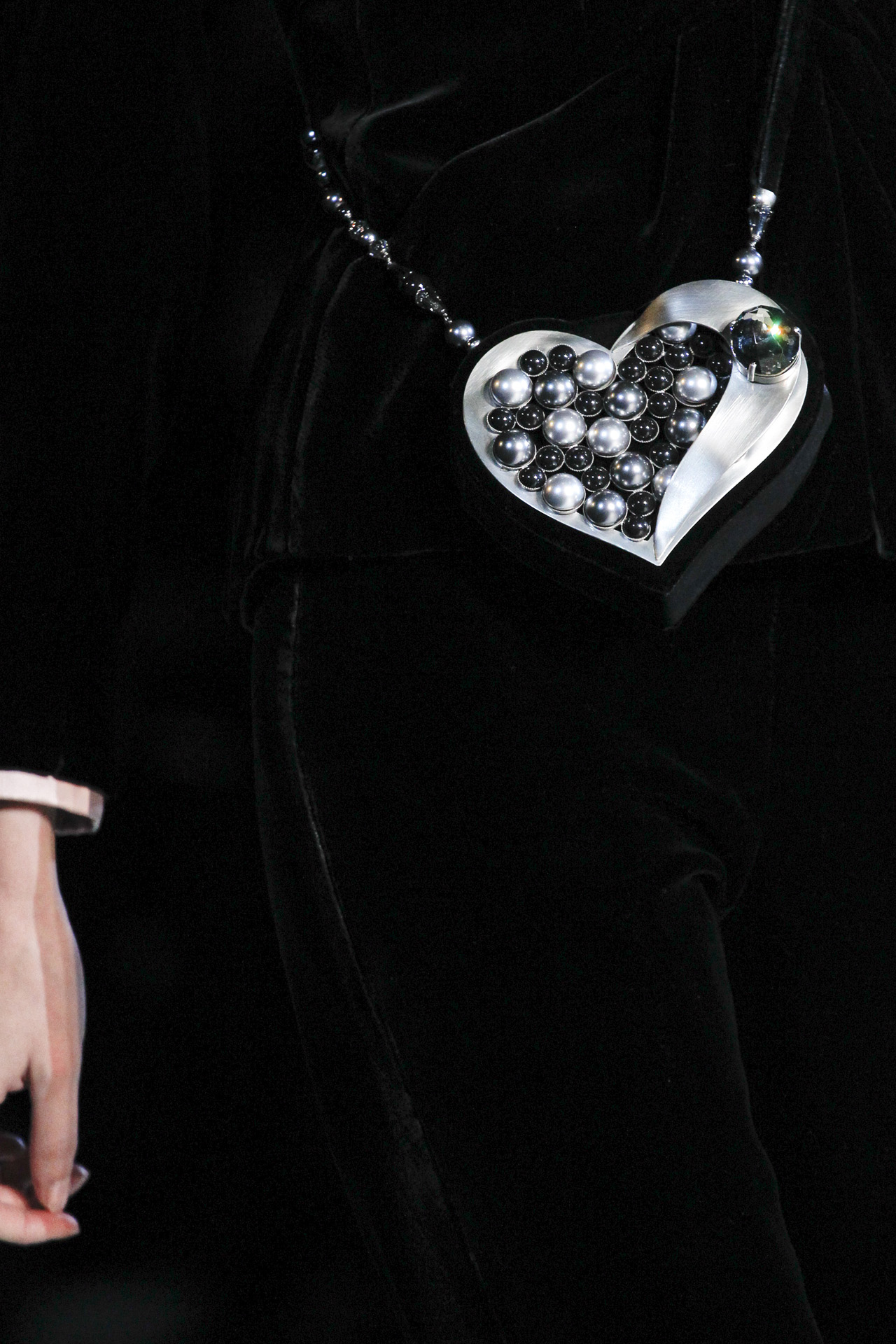 Giorgio Armani 2011ﶬDƬ
