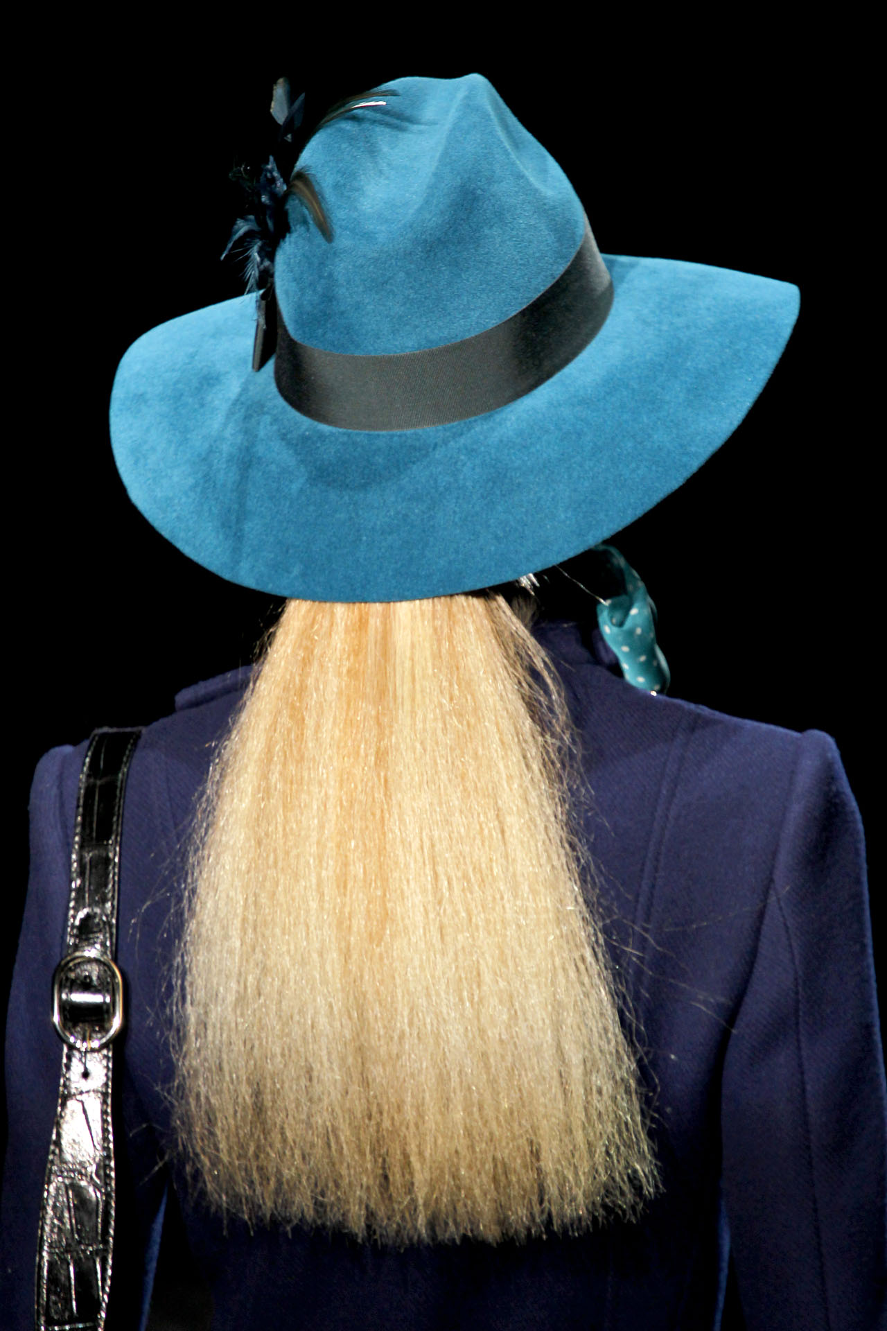 Gucci 2011ﶬDƬ