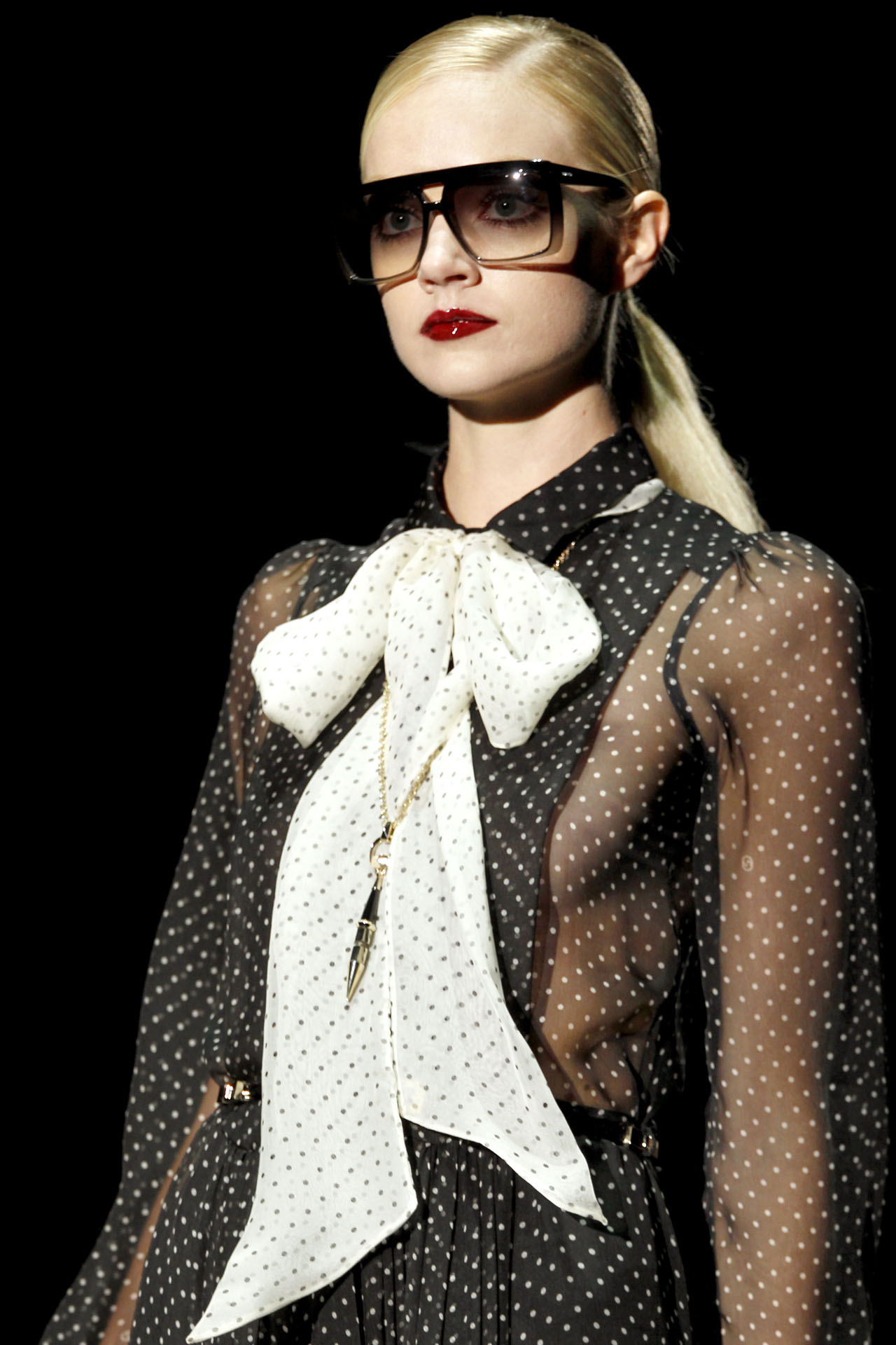Gucci 2011ﶬDƬ