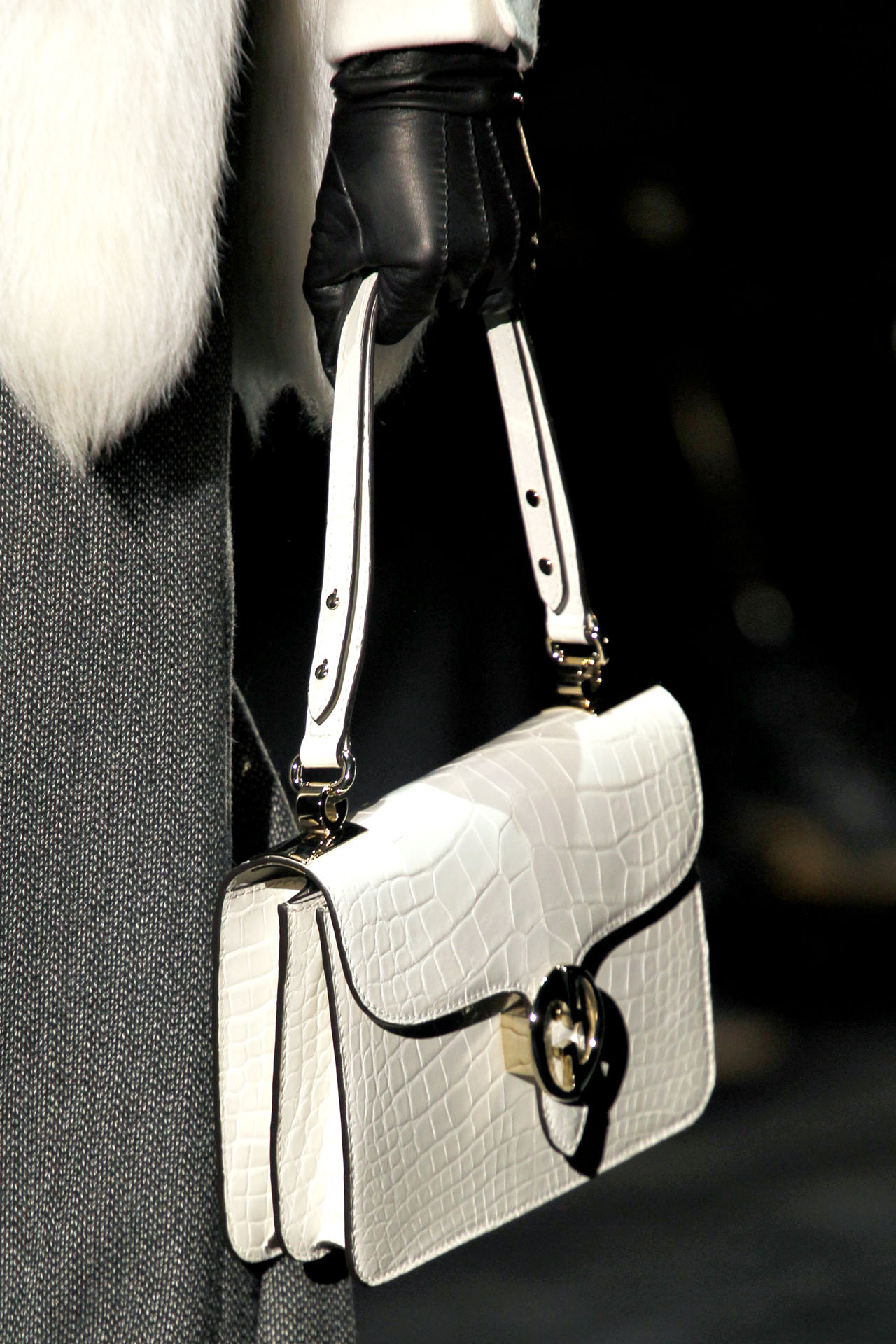 Gucci 2011ﶬDƬ