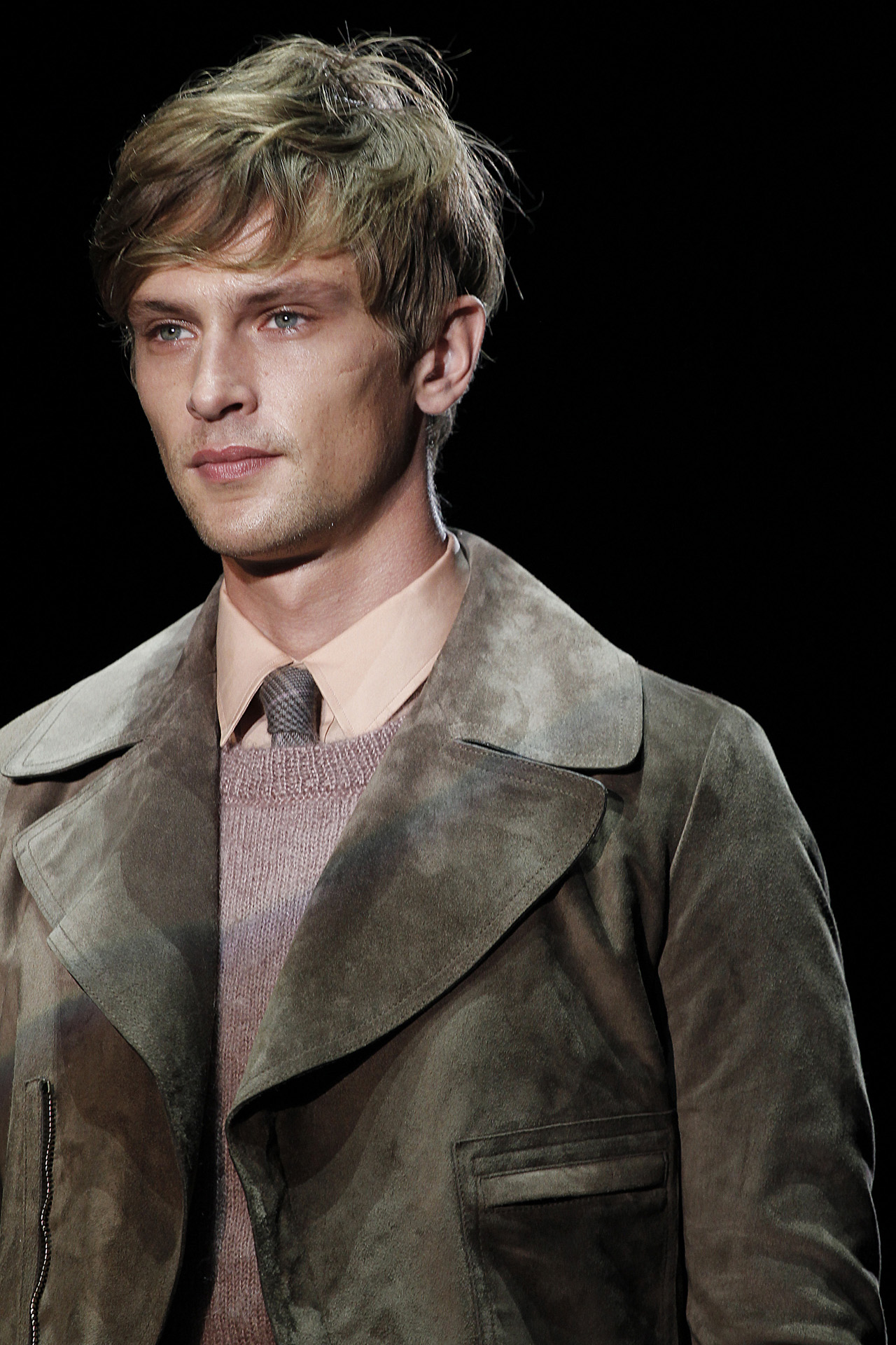 Gucci 2011ﶬbDƬ