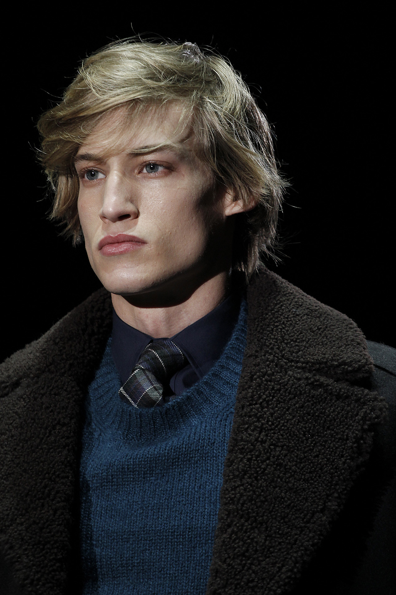 Gucci 2011ﶬbDƬ