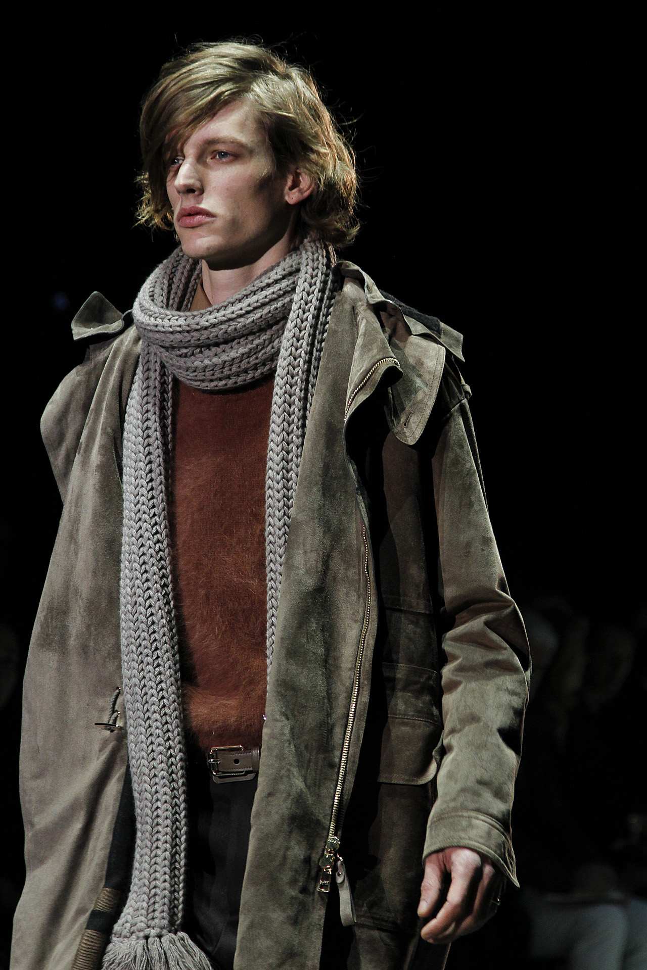 Gucci 2011ﶬbDƬ