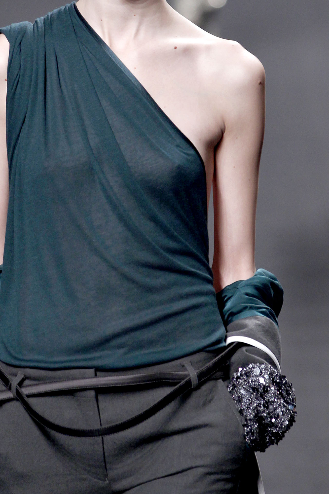 Haider Ackermann 2011ﶬDƬ