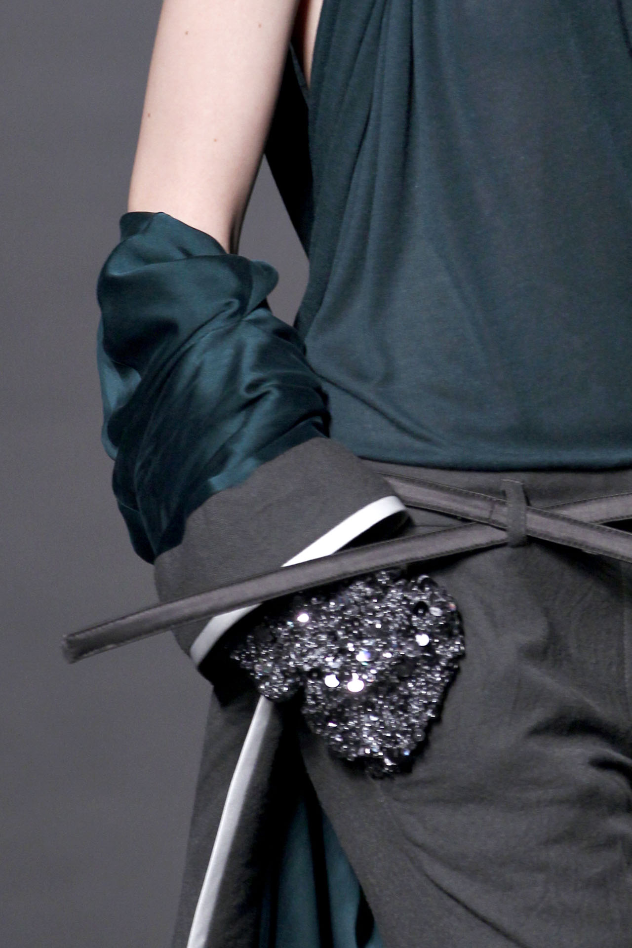 Haider Ackermann 2011ﶬDƬ