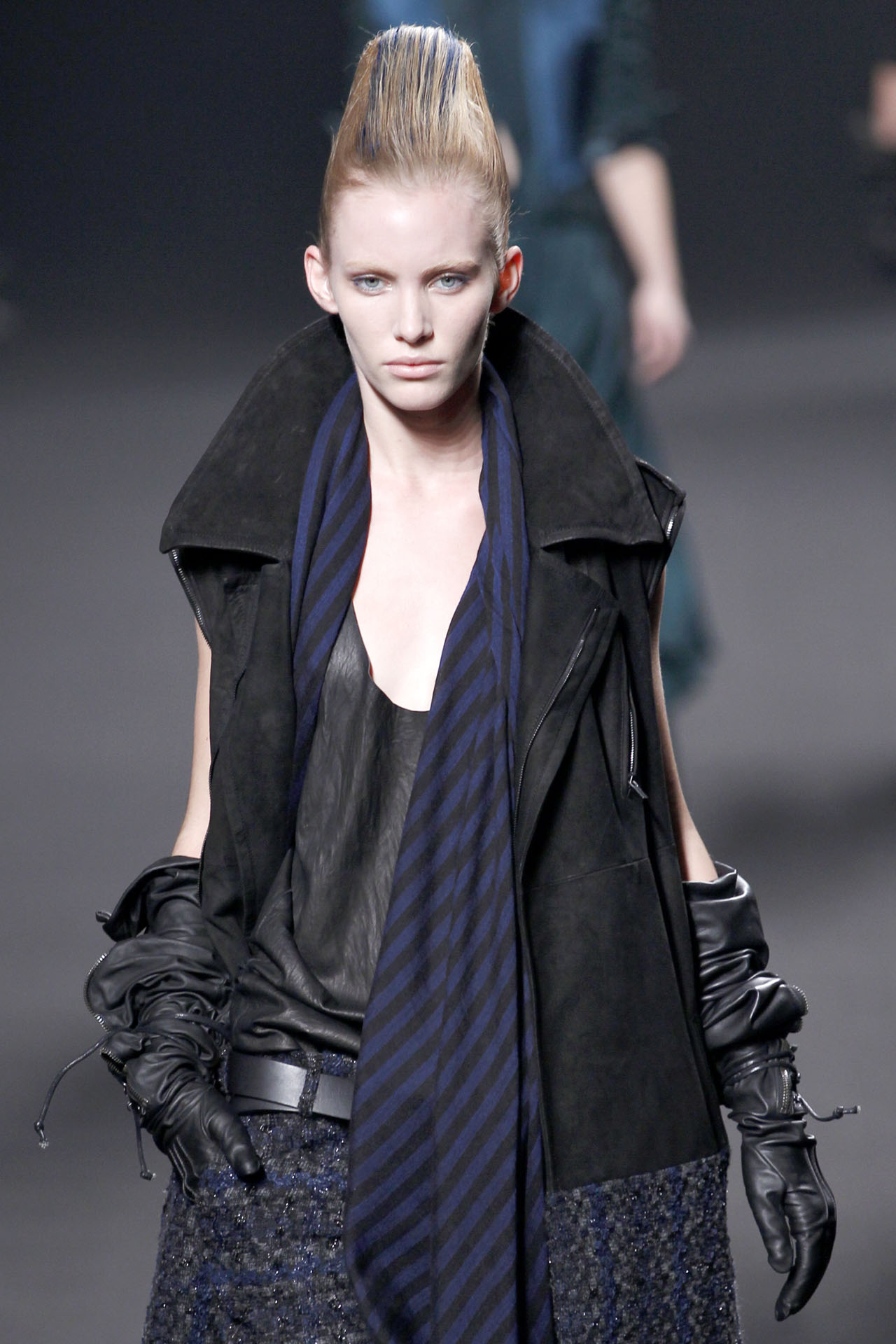 Haider Ackermann 2011ﶬDƬ