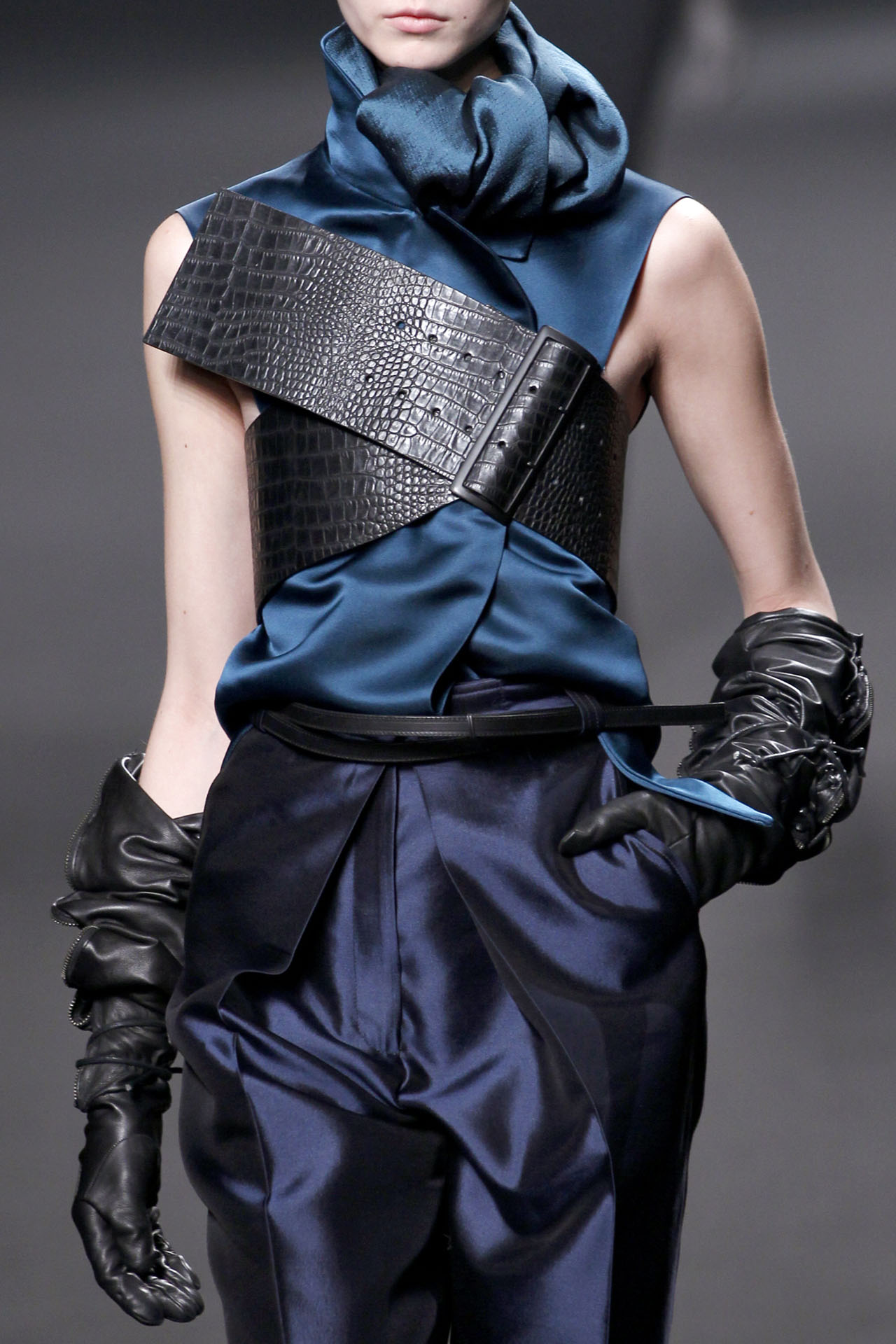 Haider Ackermann 2011ﶬDƬ