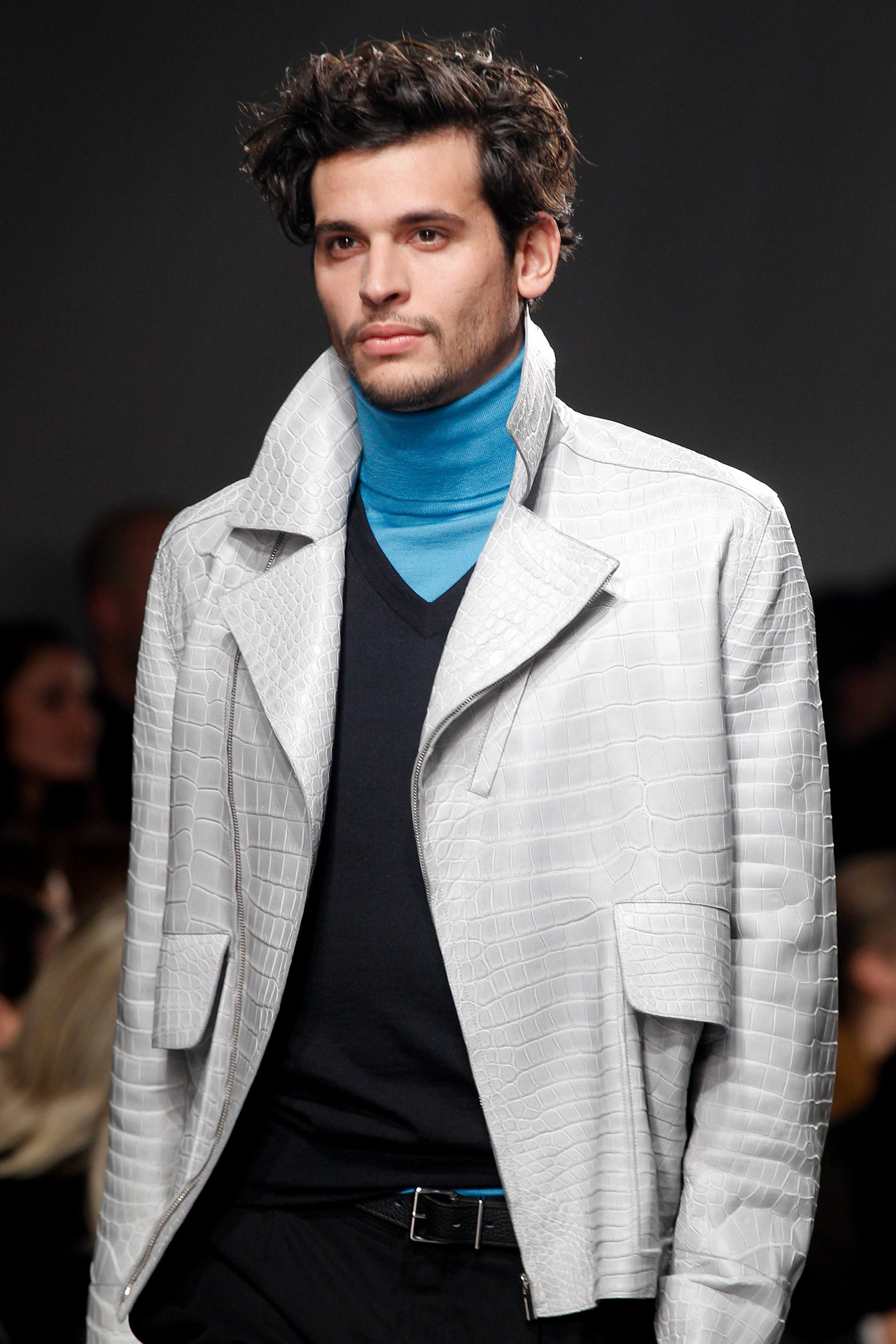 Hermes 2011ﶬbDƬ