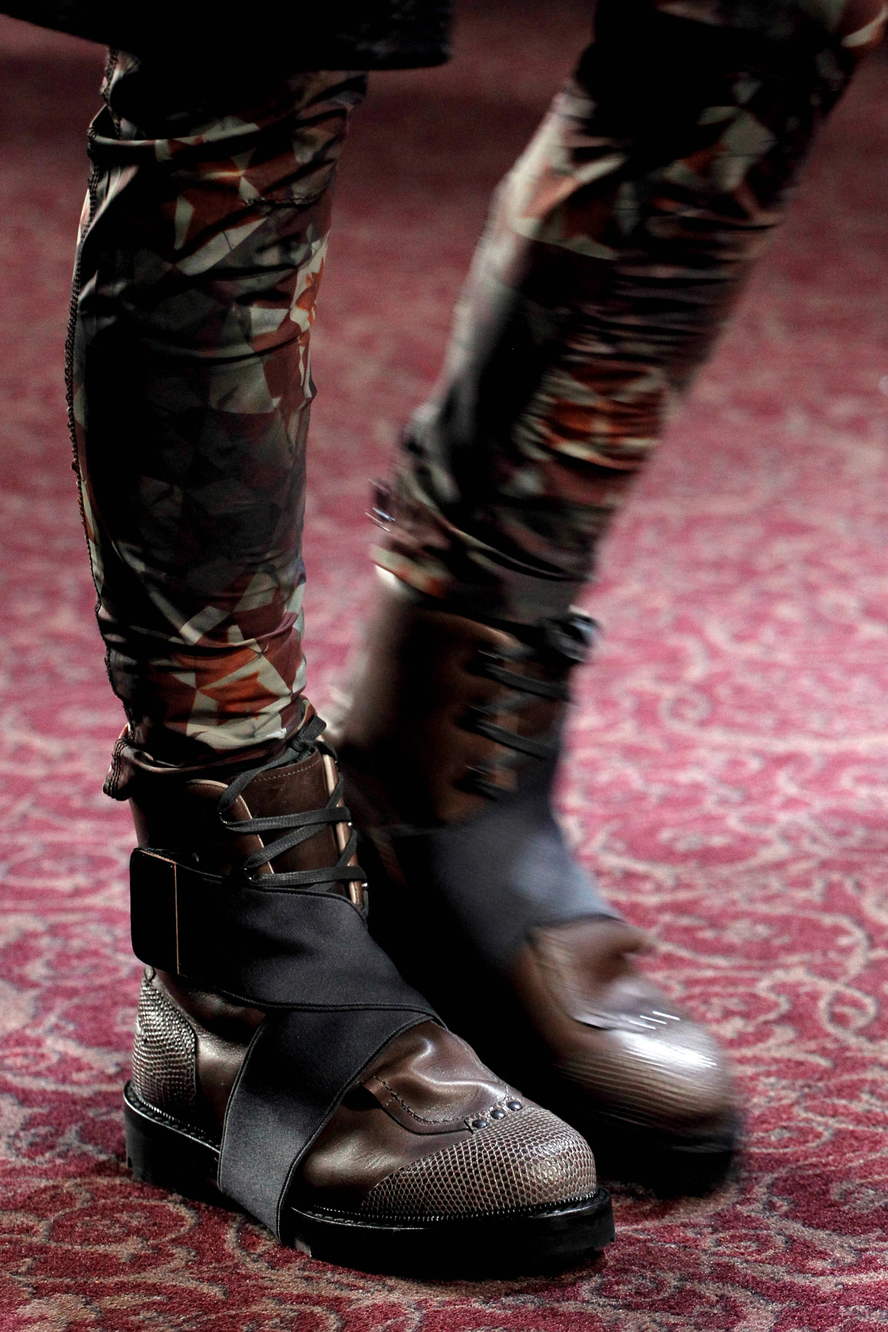 Lanvin 2011ﶬbDƬ
