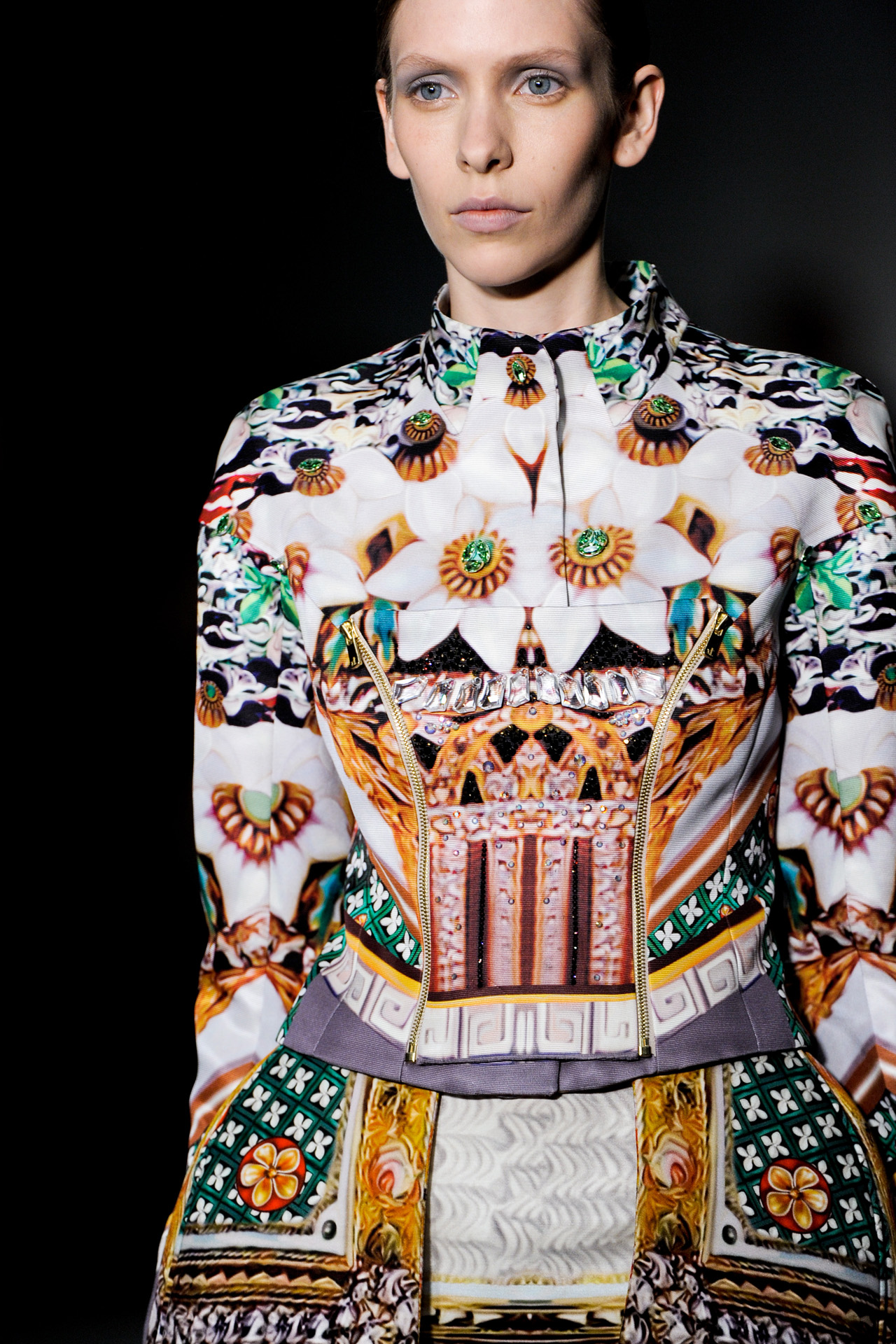 Mary Katrantzou 2011ﶬ(x)(ji)DƬ
