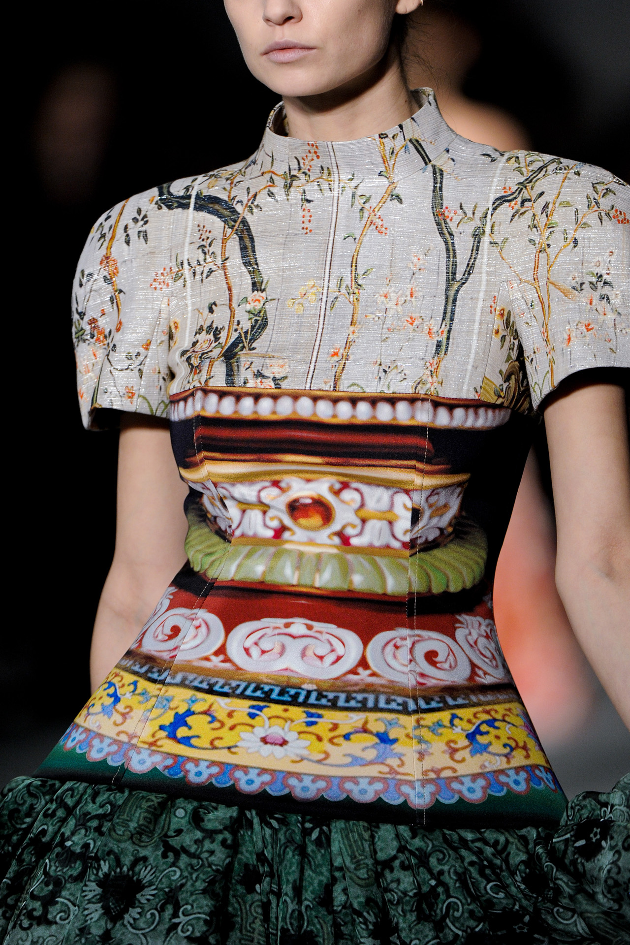 Mary Katrantzou 2011ﶬDƬ