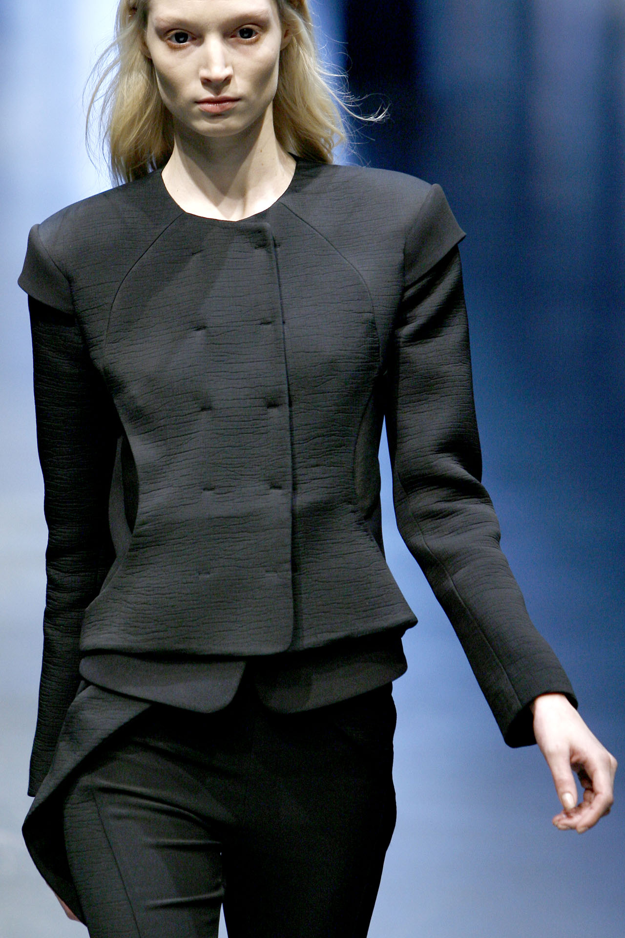 Neil Barrett 2011ﶬDƬ