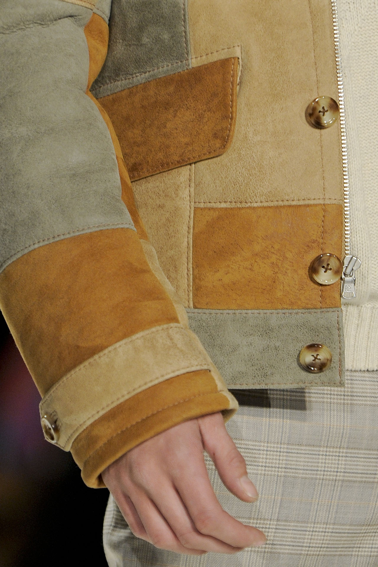 Perry Ellis 2011ﶬDƬ