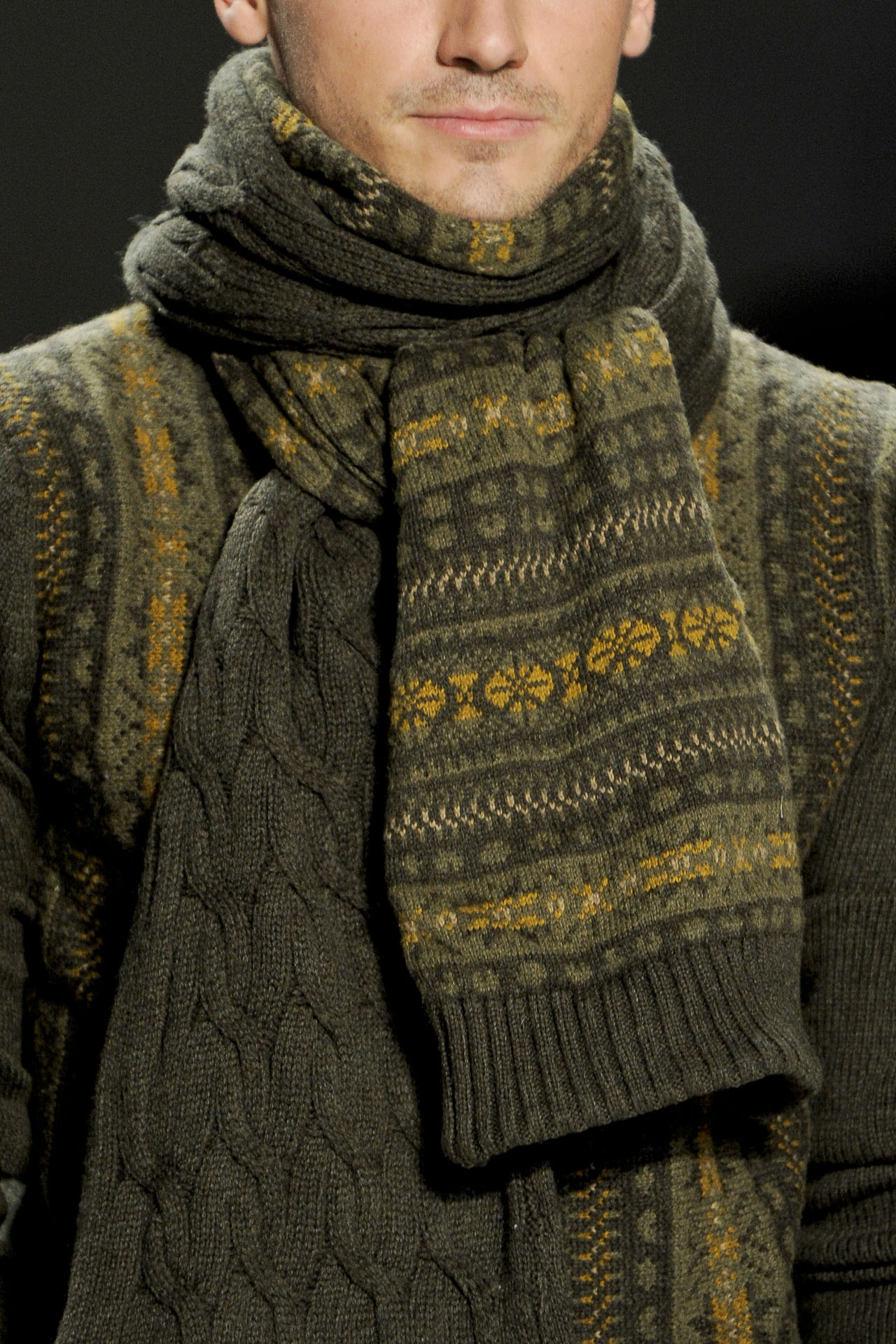 Perry Ellis 2011ﶬDƬ