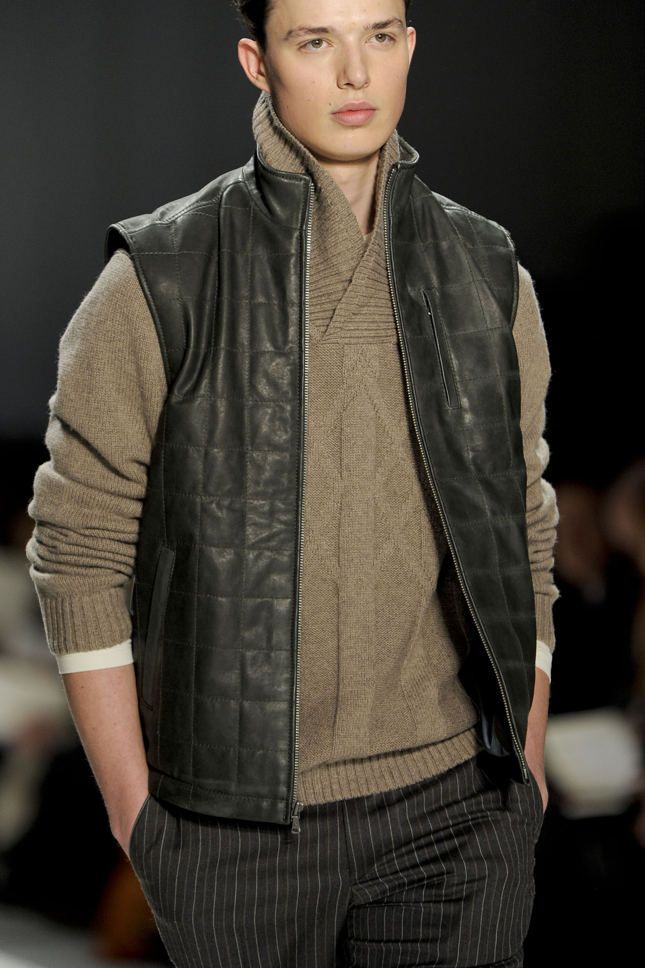 Perry Ellis 2011ﶬDƬ
