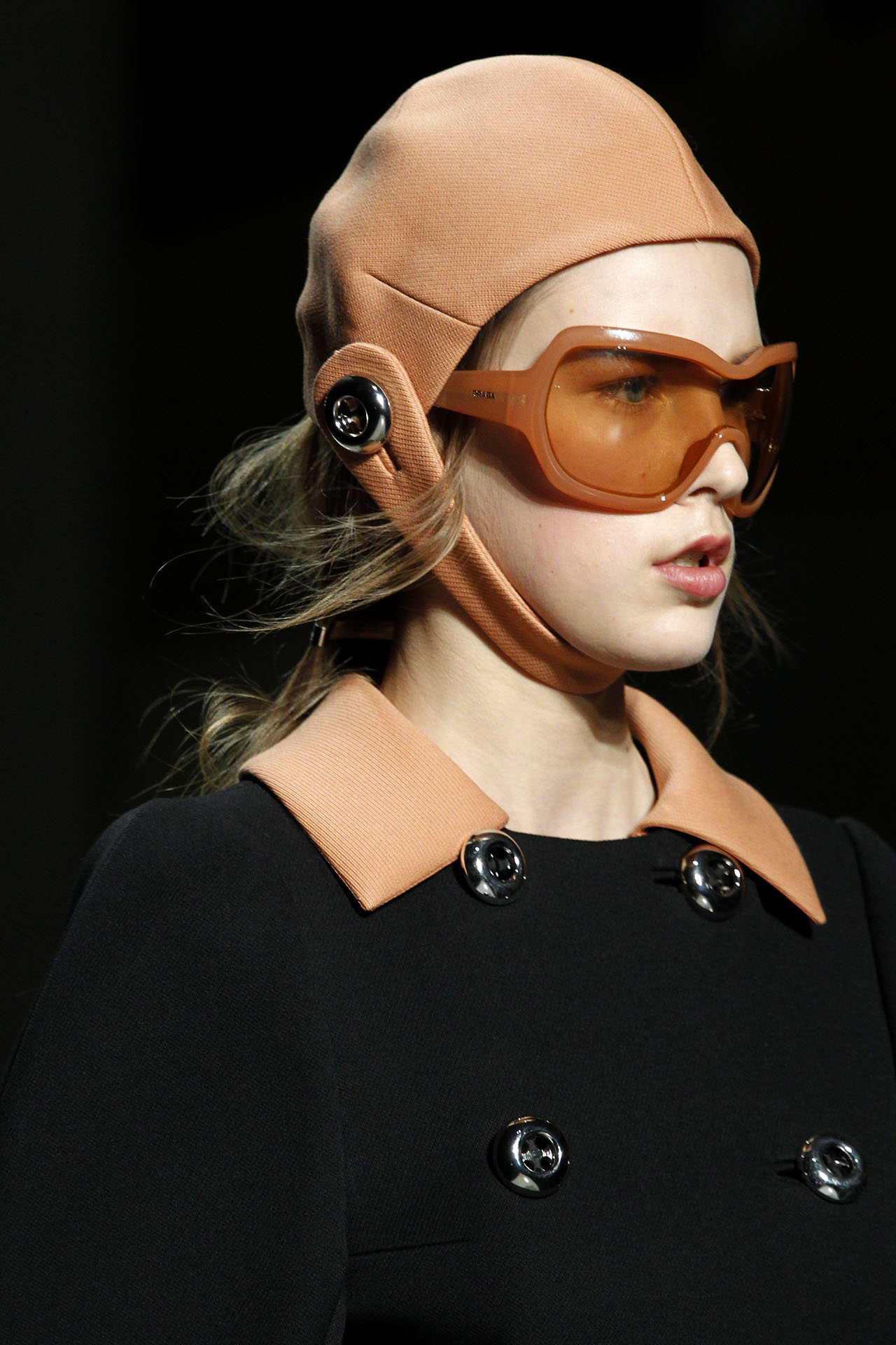 Prada 2011ﶬDƬ