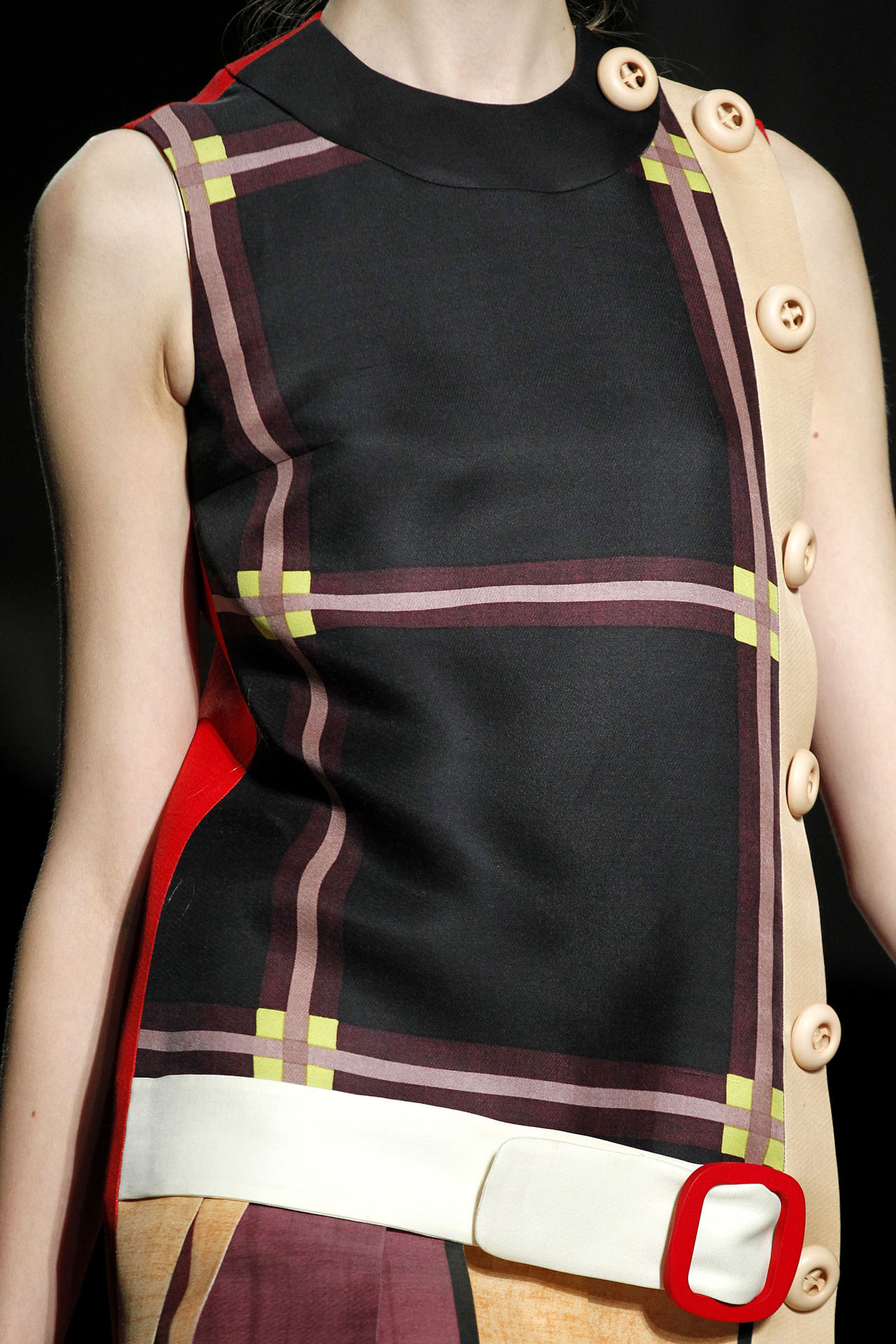 Prada 2011ﶬ(x)(ji)DƬ