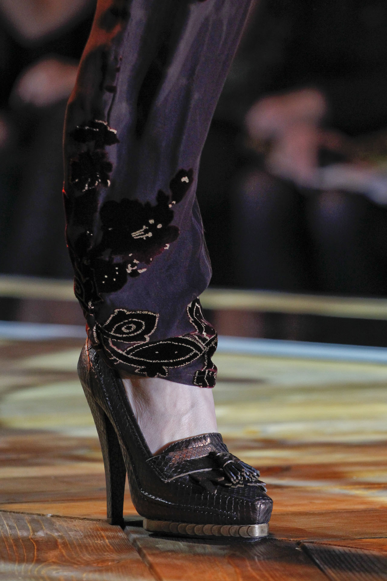 Roberto Cavalli 2011ﶬDƬ