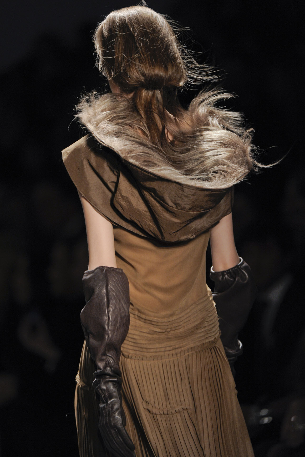 Vera Wang 2011ﶬ(x)(ji)DƬ