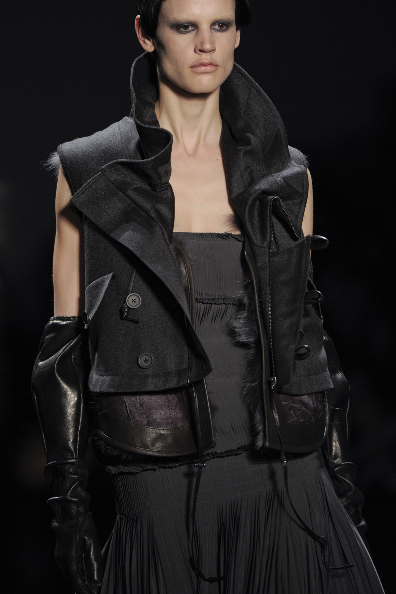 Vera Wang 2011ﶬ(x)(ji)DƬ