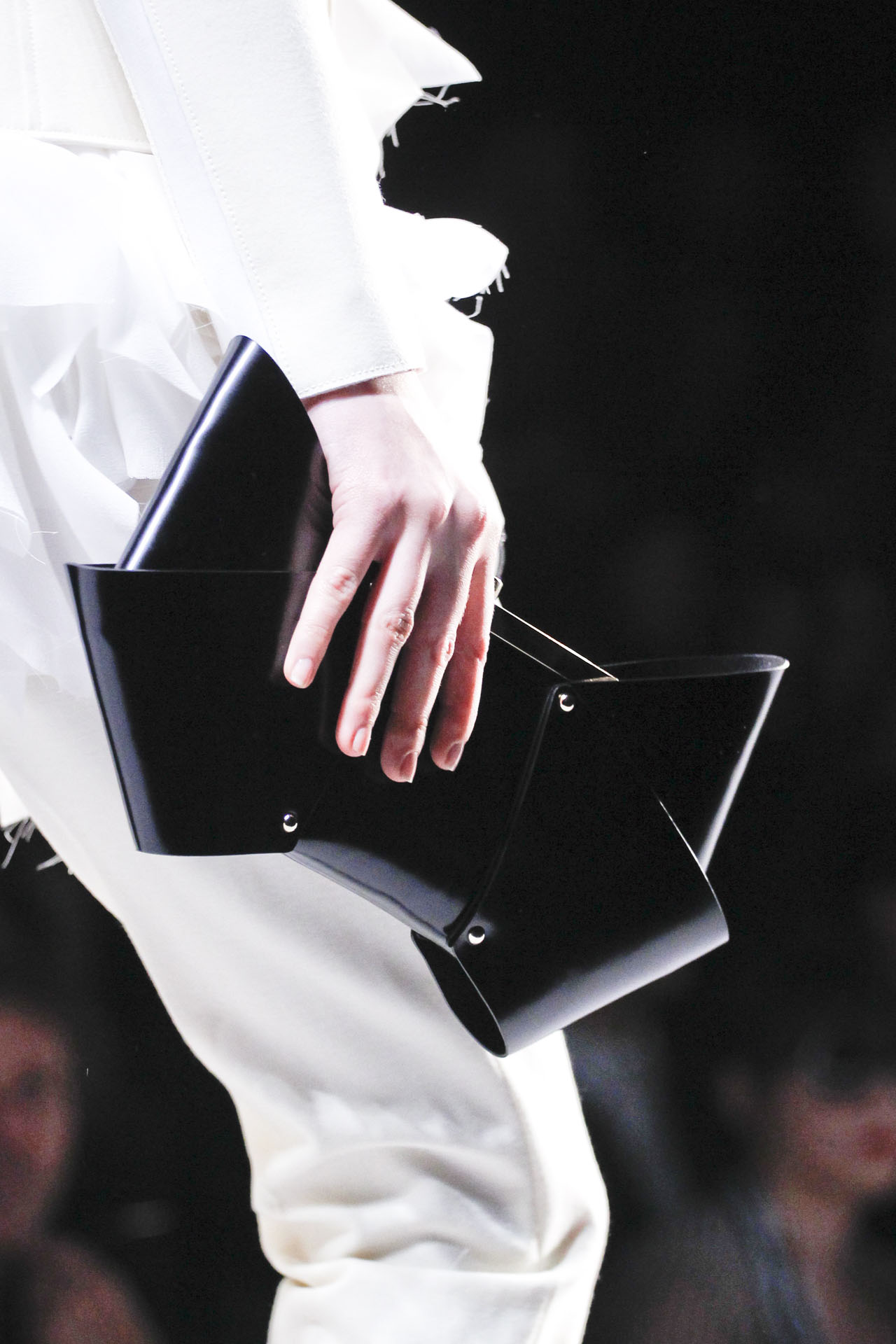 Viktor & Rolf 2011ﶬDƬ