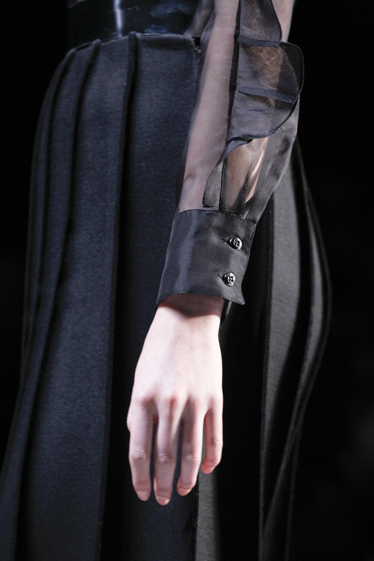 Viktor & Rolf 2011ﶬDƬ