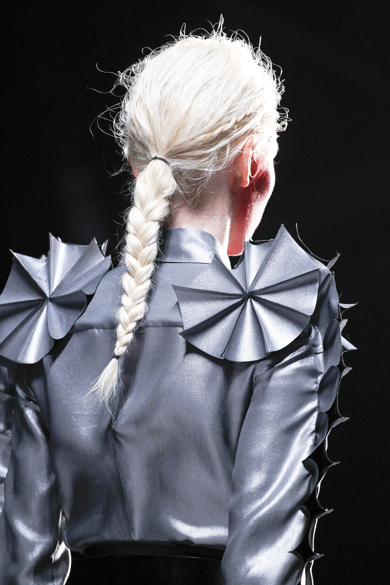 Viktor & Rolf 2011ﶬ(x)(ji)DƬ