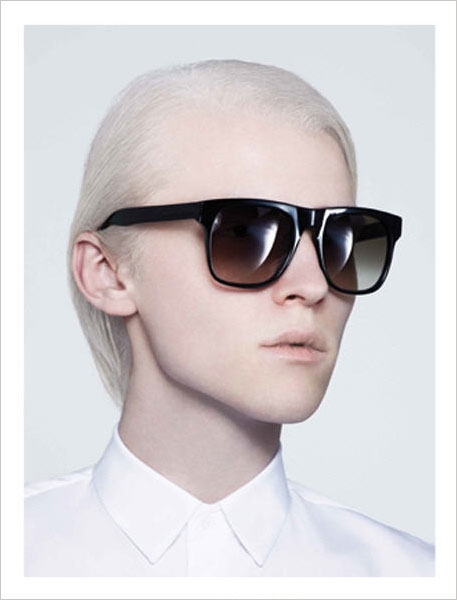 Karen Walker 2011春夏眼鏡廣告 高清圖片