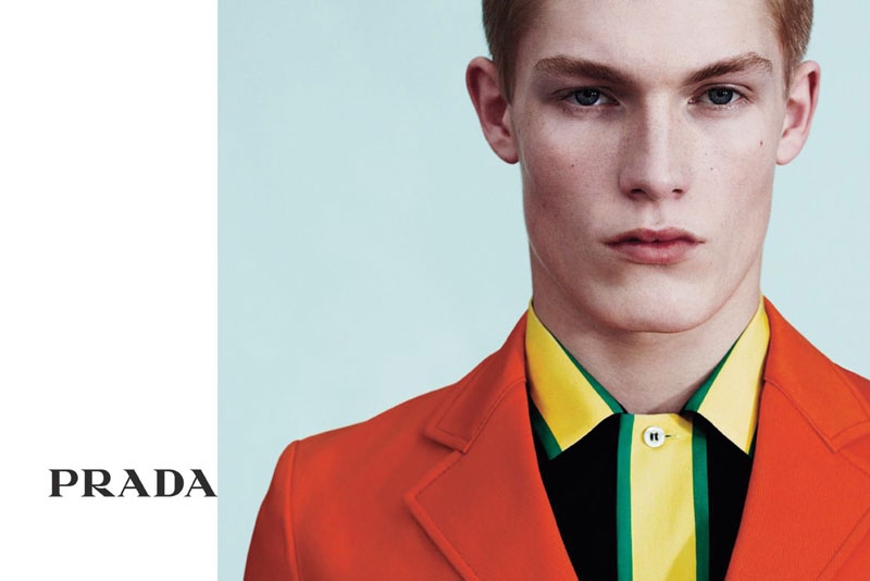 Prada 2011bV DƬ