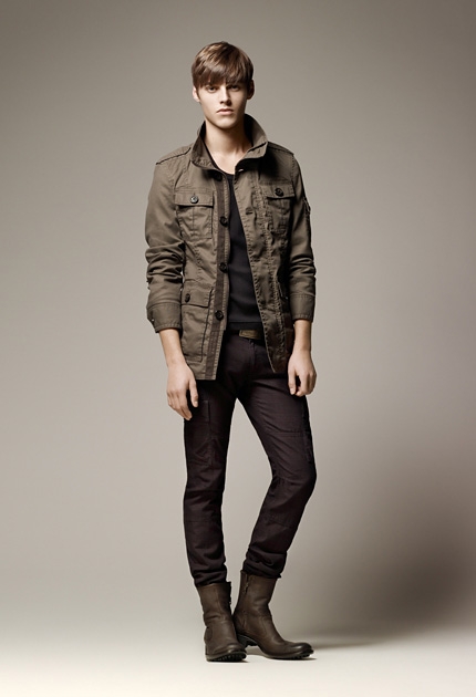 BURBERRY BLUE LABEL 2011 bLookBook DƬ