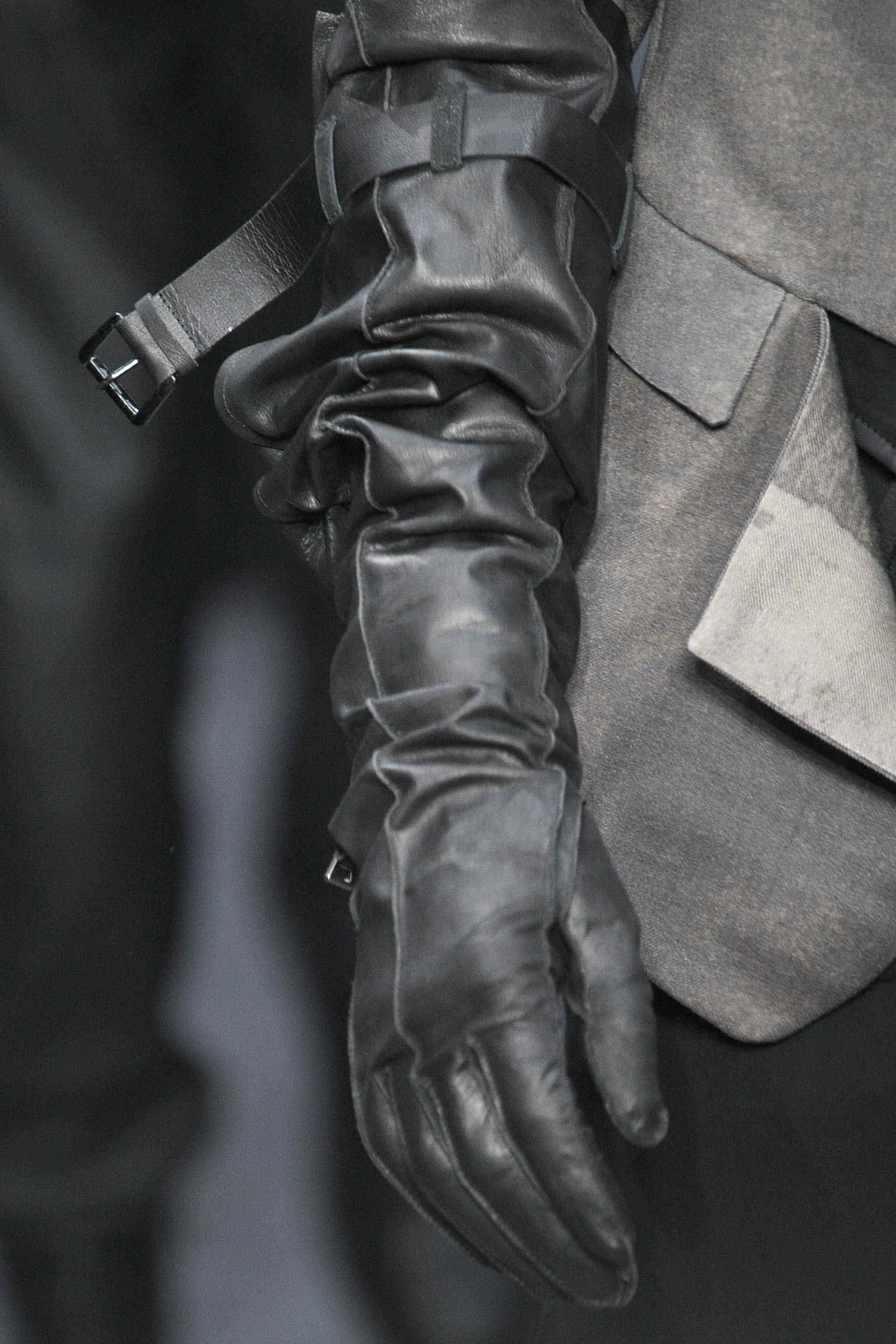 Ann Demeulemeester 2011ﶬbDƬ