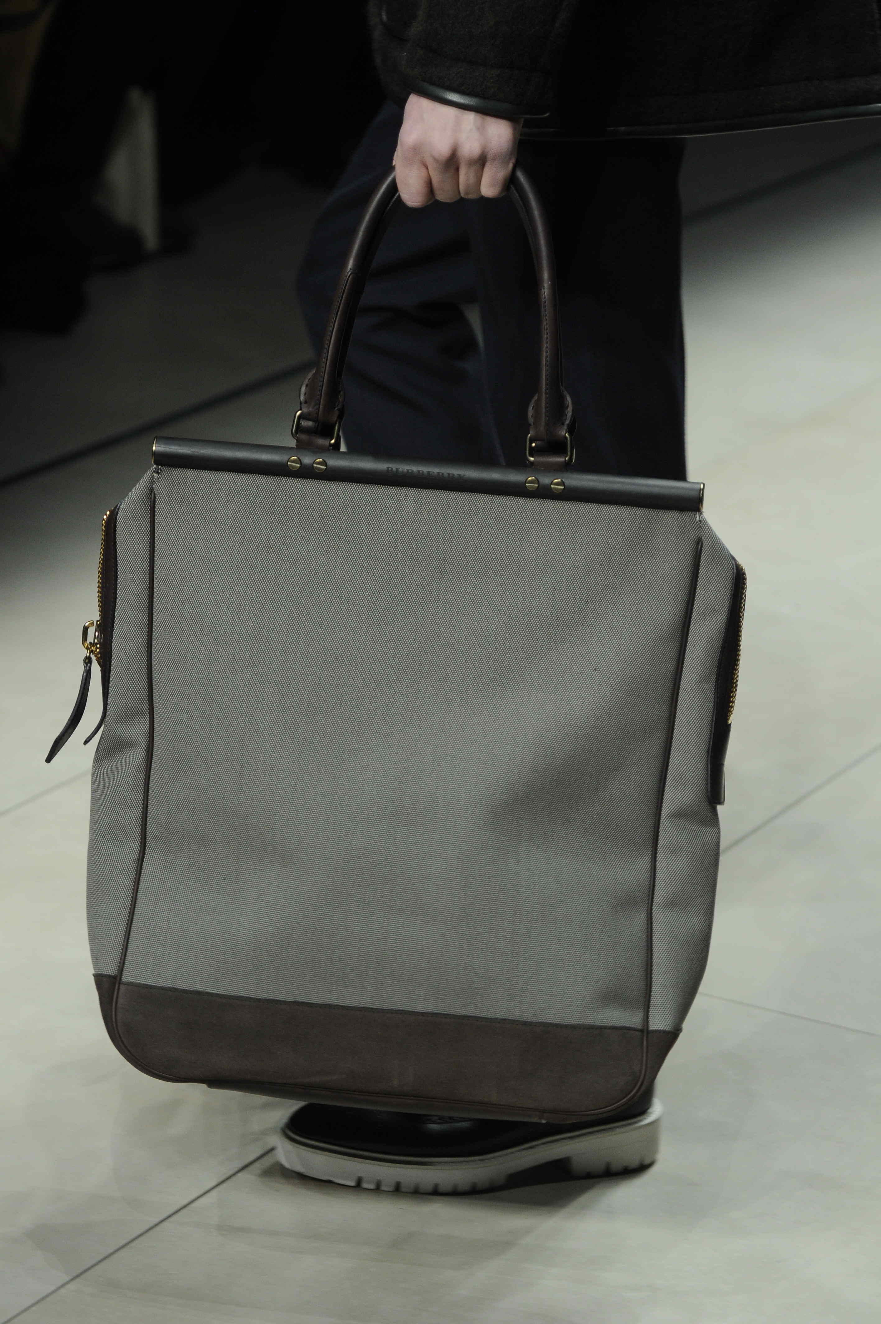 Burberry Prorsum 2011ﶬbDƬ